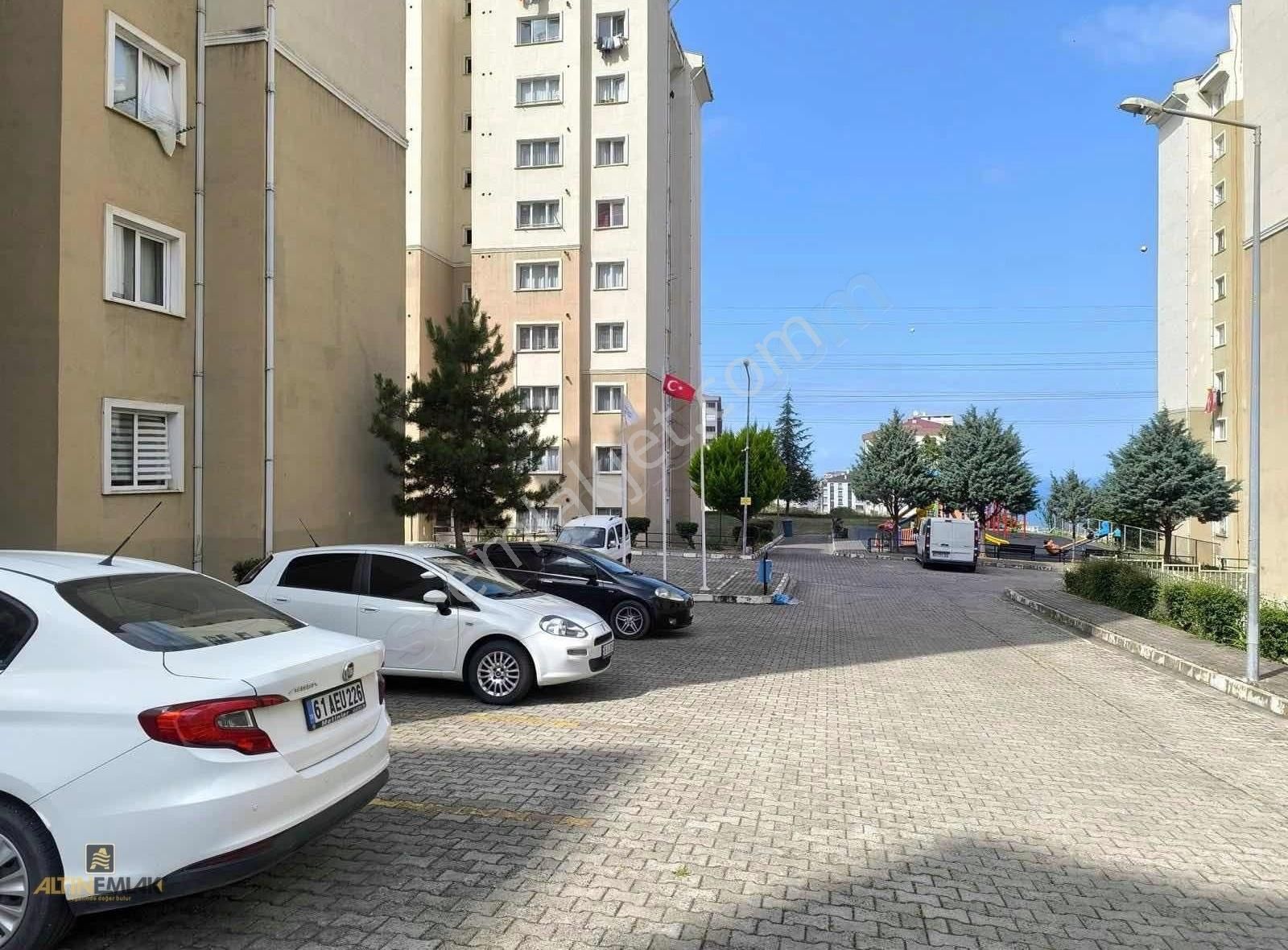 Altın Emlak Trabzon Kaşüstünde Kiralık Daire