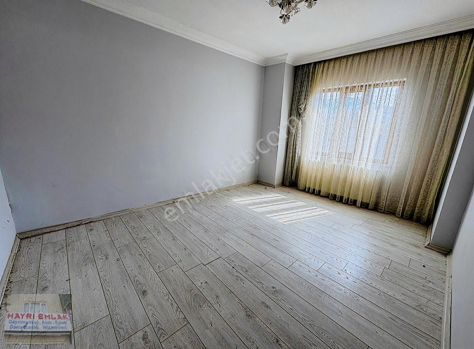 Gemlik Sahilde Lebiderya Manzaralı 4+1 Satılık Daire - Görsel 23
