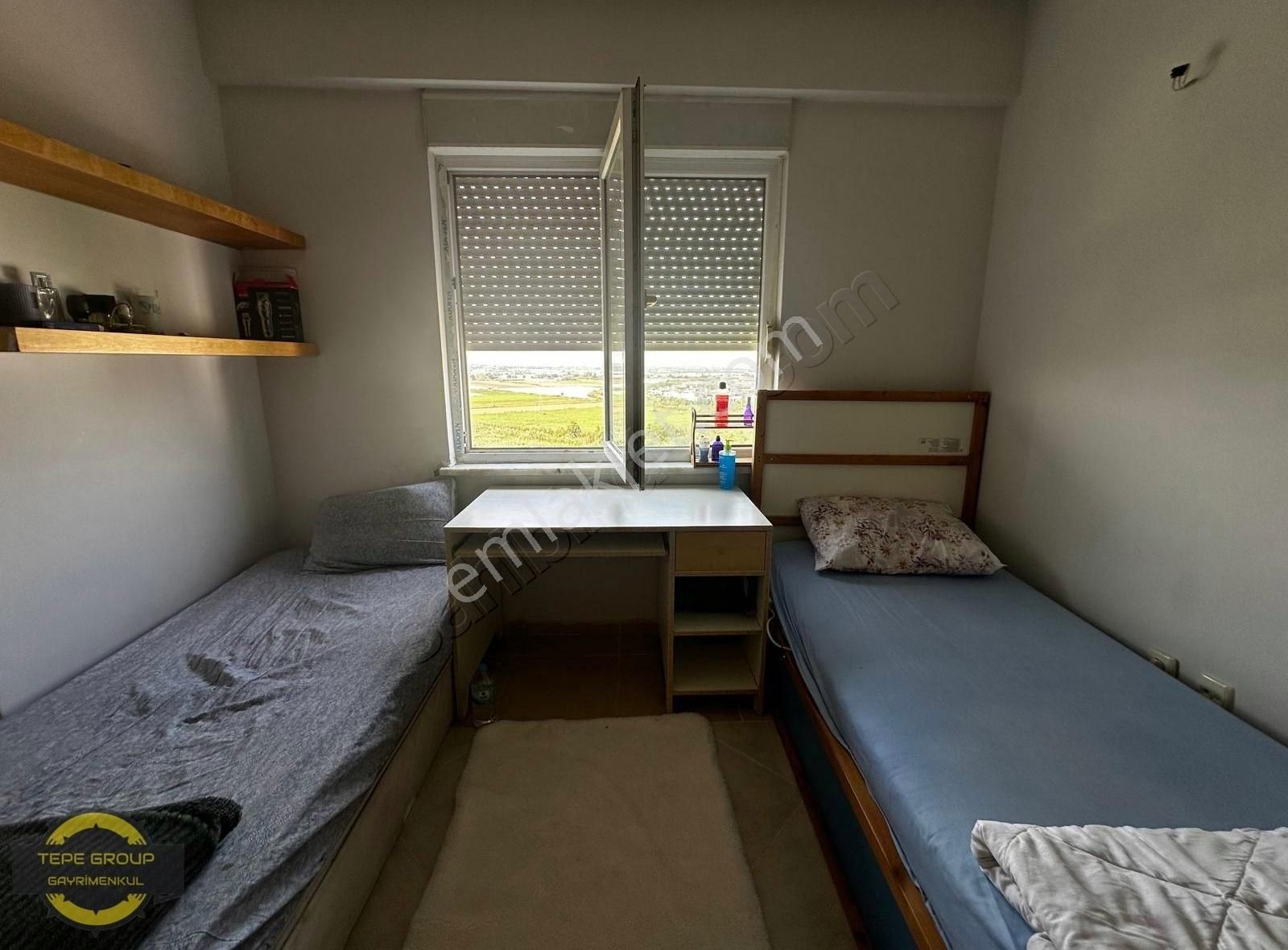 Antalya Kundu Oteller Bölgesinde Havuzlu Site İçerisinde Daire