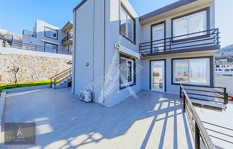 Gümüşlük'te Kesintisiz Deniz Ve Günbatımı Manzaralı Sıfır Villa - Görsel 4