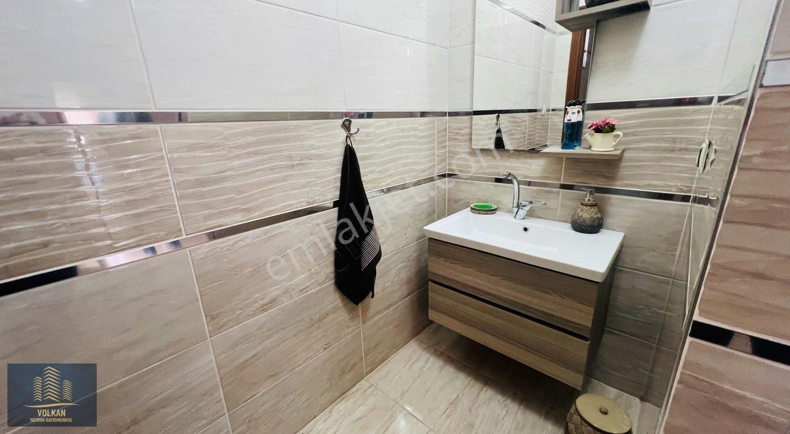 Deniz Manzaralı Site İçi Full Eşyalı Bahçeli Villa - Görsel 16