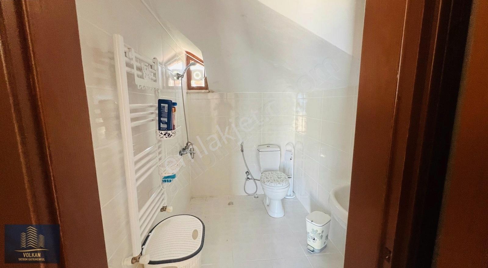 Deniz Manzaralı Site İçi Full Eşyalı Bahçeli Villa - Görsel 8