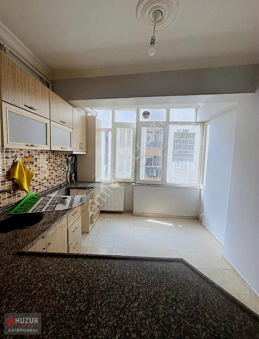 Huzur'dan Cemaliye Mahallesi 3+1 Ara Kat Satılık Daire