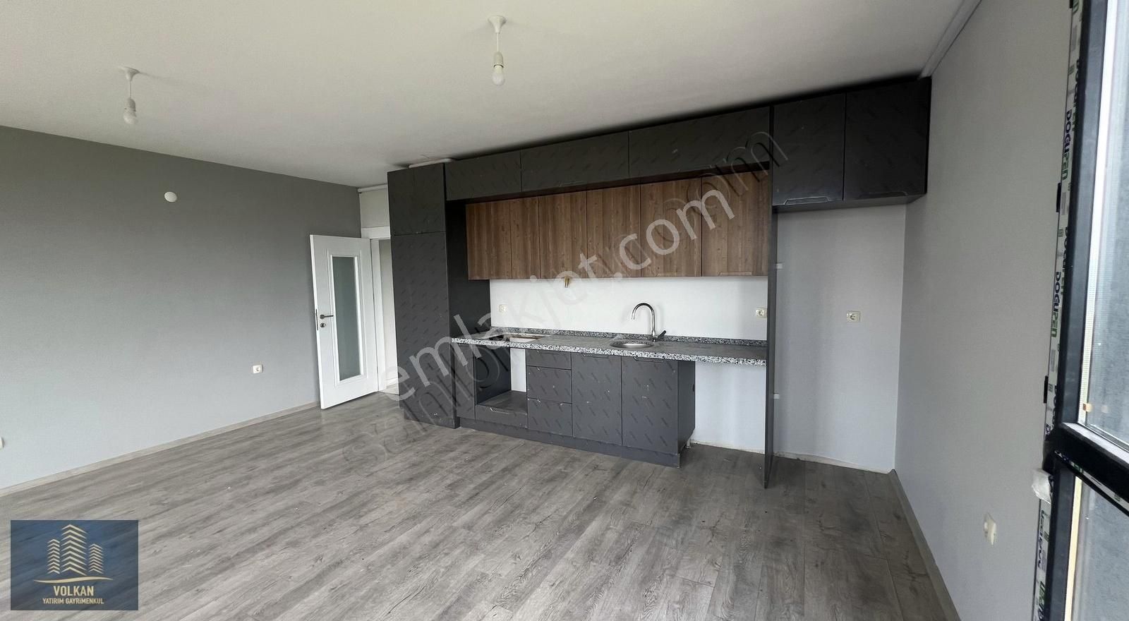 Vyg'den Kanuni Mahallesinde 2+1 Deniz Manaralı Daire - Görsel 13