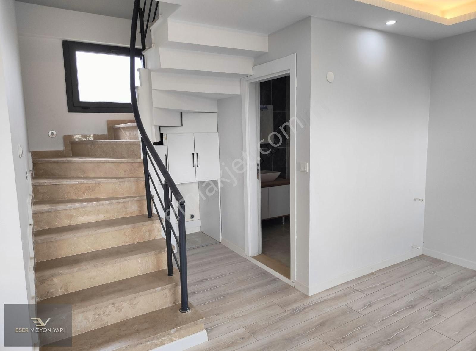 #eser Vizyon# Leb-i Derya Havuzlu Müstakil Denize Sıfır Villa - Görsel 15