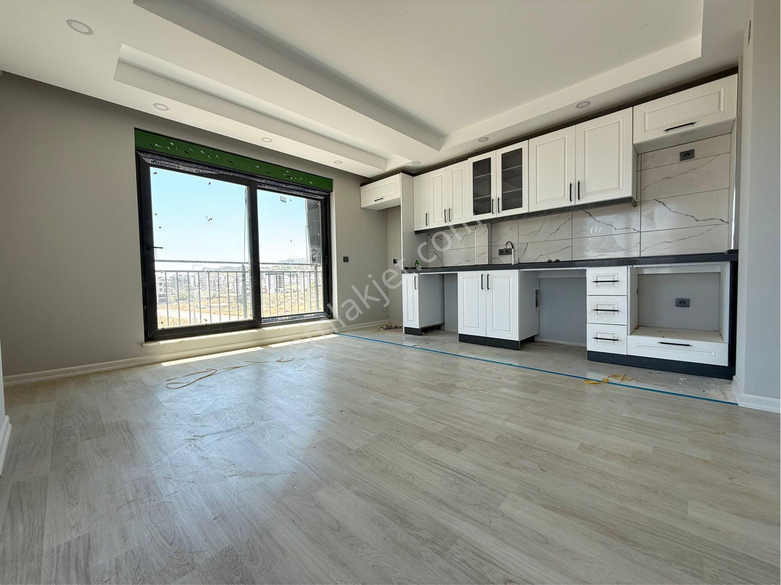 🏡f.çakmak Mahallesinden Antalya Manzaralı Fırsat Daire İlk Gelen Alır🏡