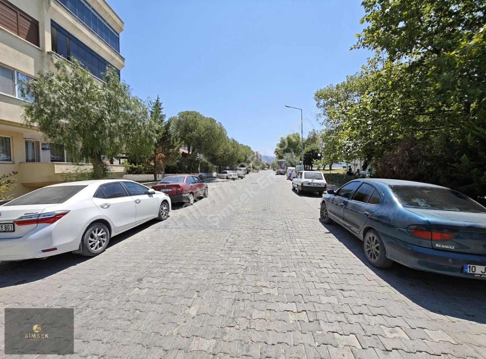 Şimşekten Burhaniye Hacıahmette Tekel Büfe - Görsel 5