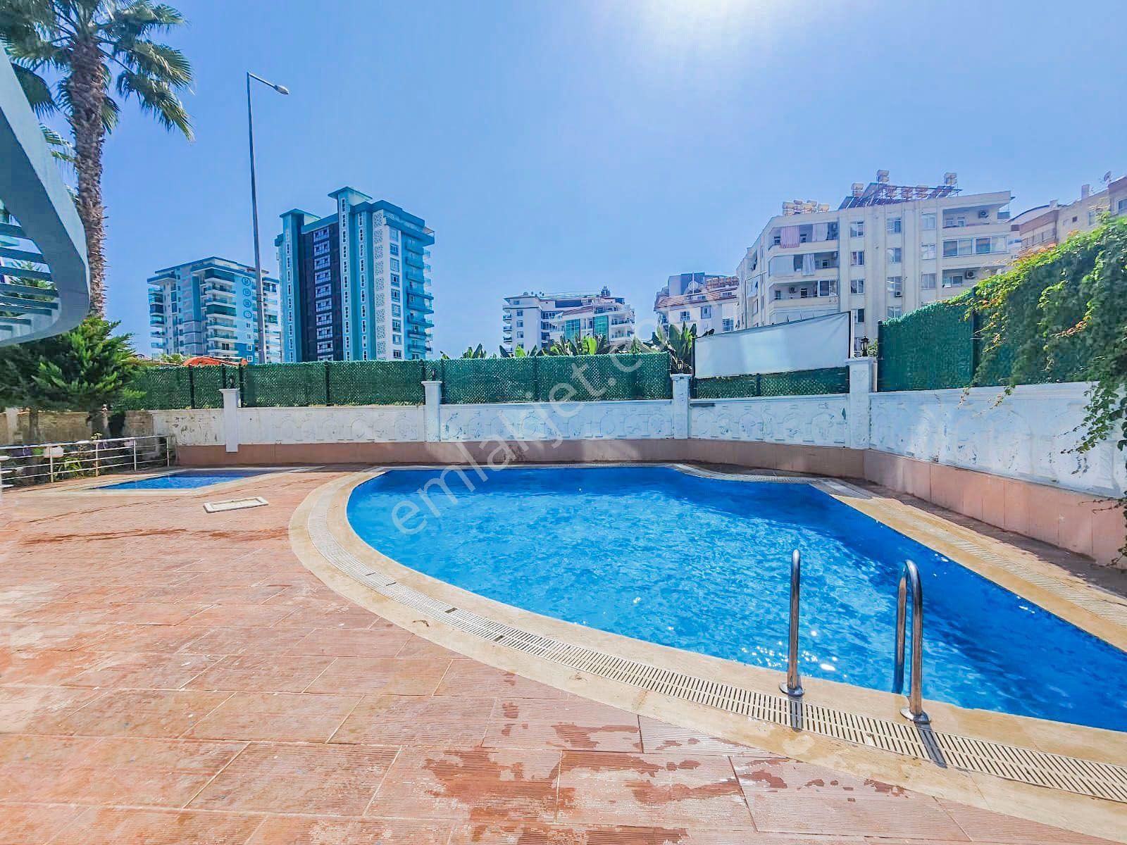 Alanya Mahmutlar’da Satılık 1+1 70m² Eşyalı Daire - Görsel 3