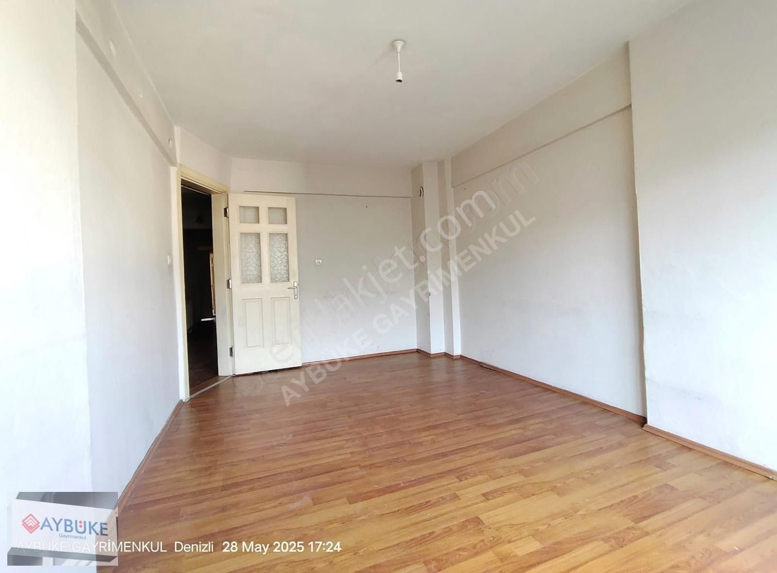 Çınar Da Atatürk Caddesinde 2+1 Geniş Kullanışlı Takaslı Daire - Görsel 5