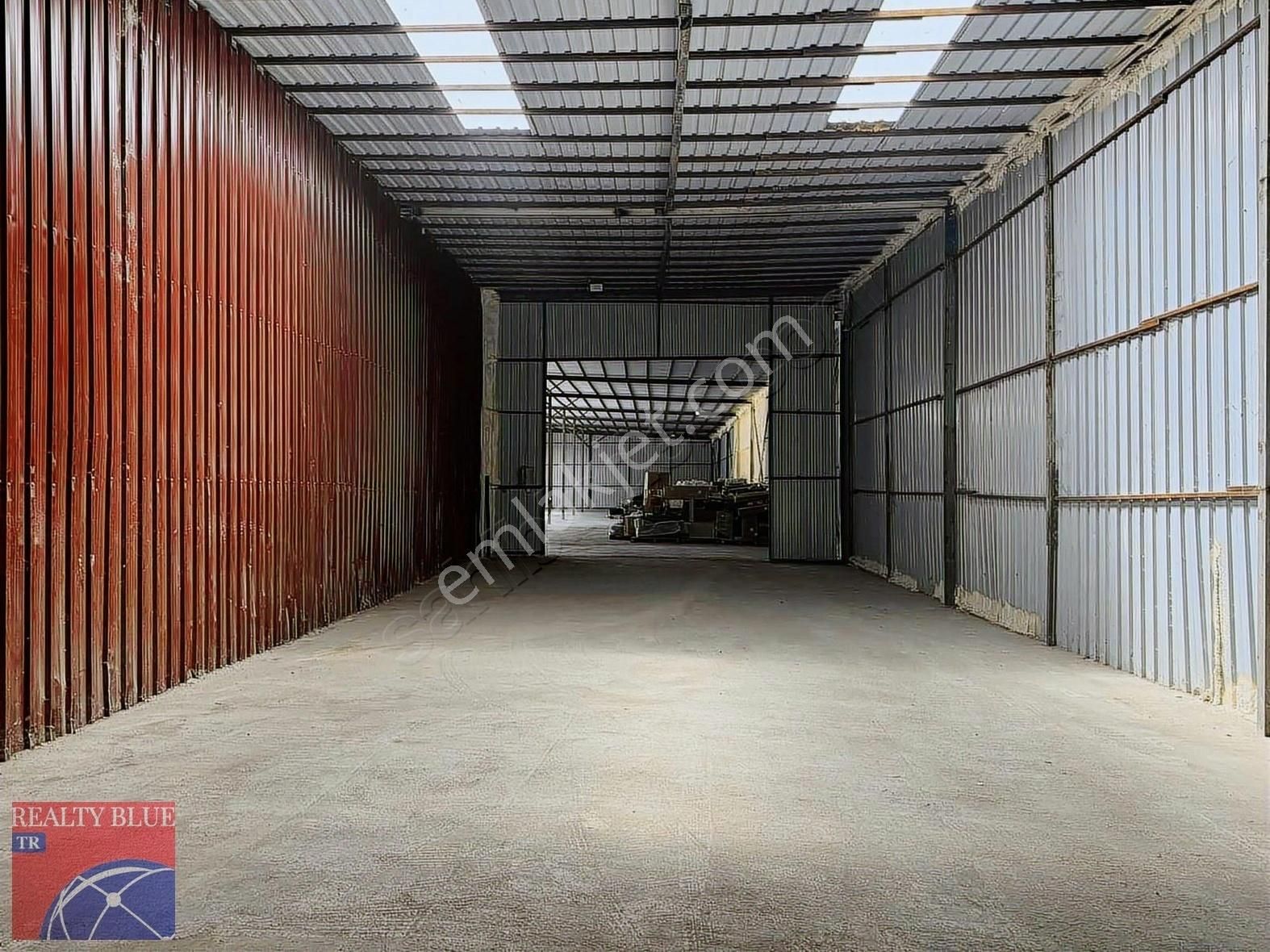 Sancaktepe'de 500m² Kdv Avantajlı İskanlı Depo Antrepo Alanları