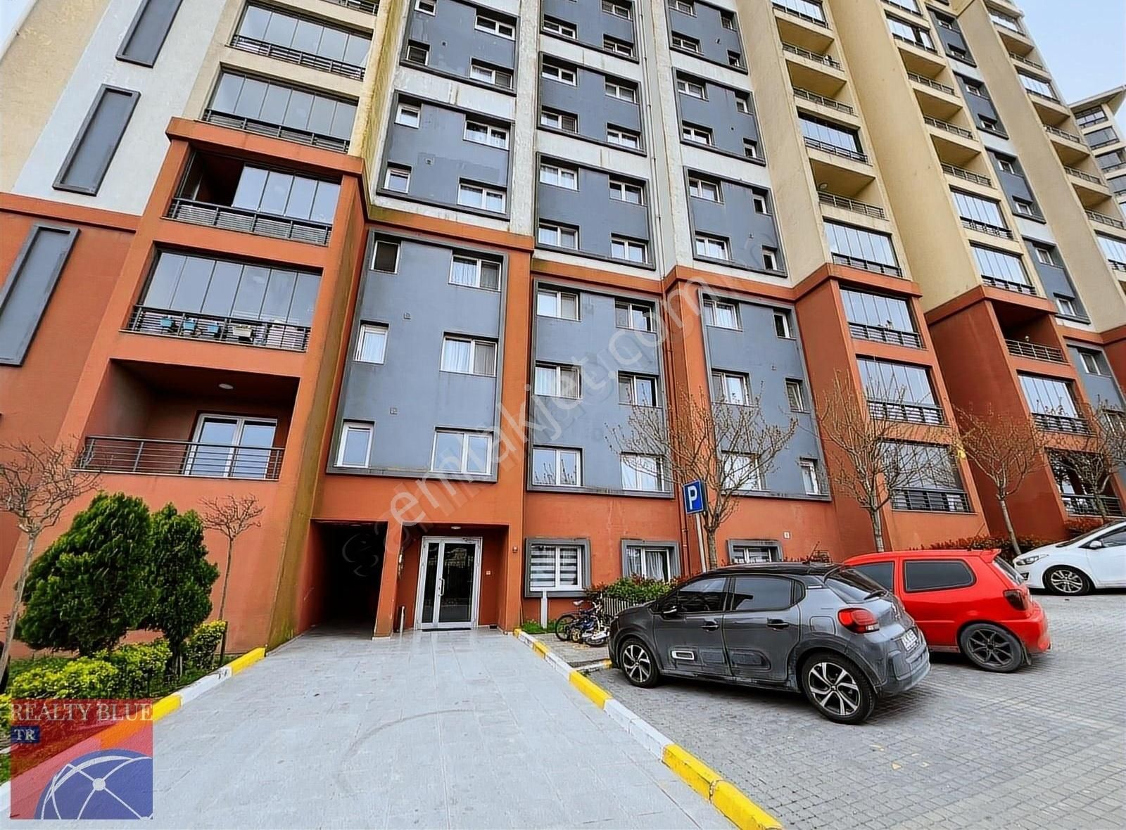 Arnavutköy_soyak Konforia'da Büyük (2+1)çift Balkon+seyir Katı