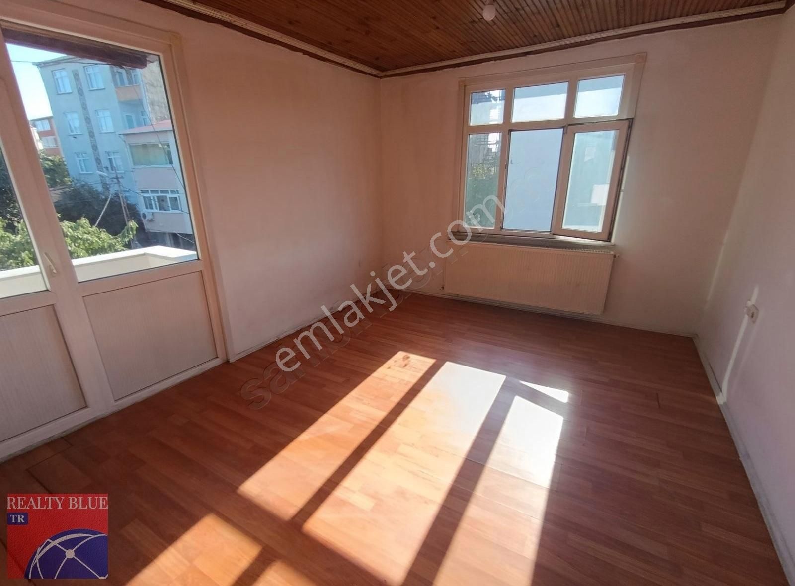 Sultanbeyli Hasanpaşa Mah De 2+1 Kiralık Daire