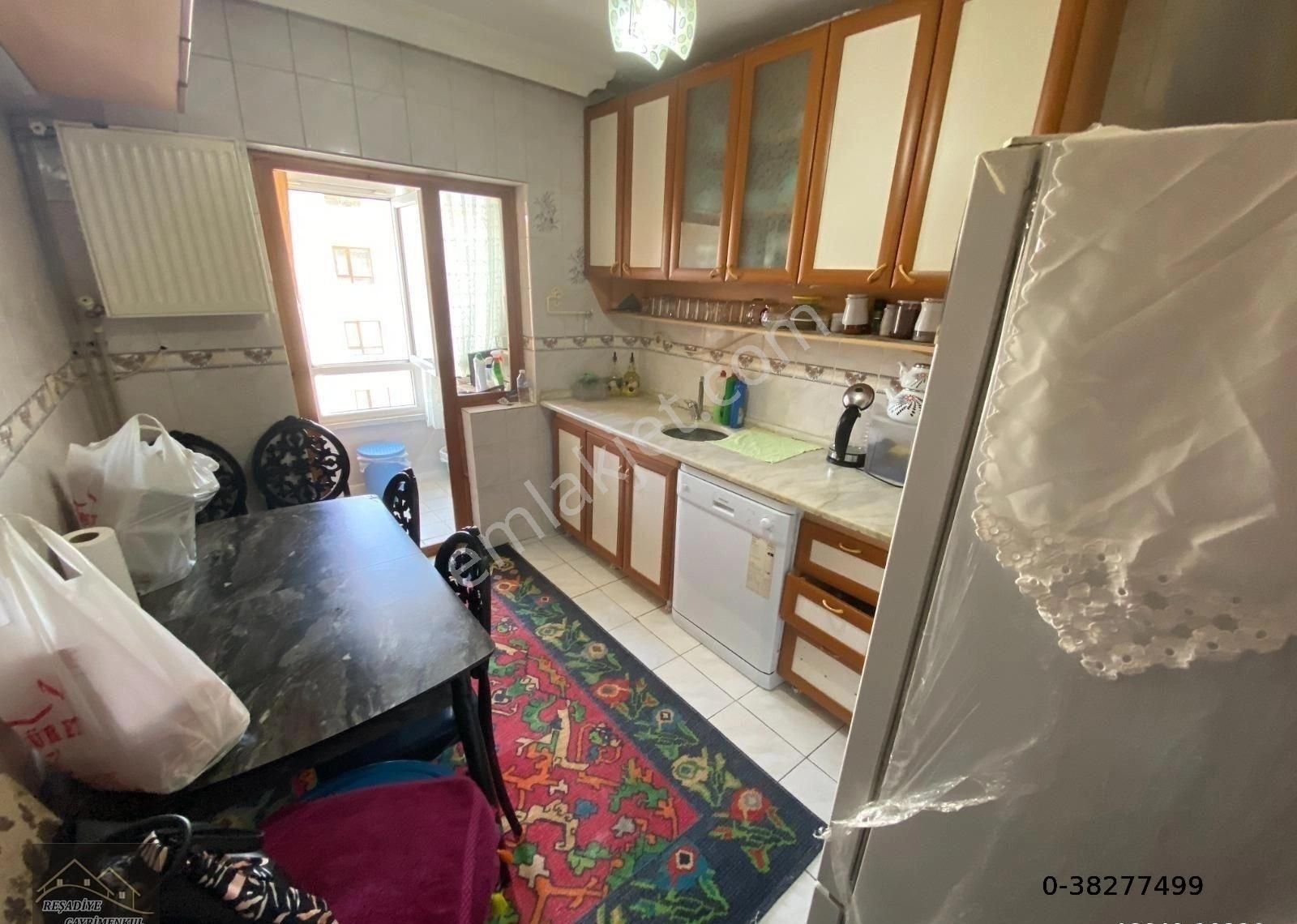 Reşadiye'den Dikmen Keklik Pınarın'da 4+1 + 2 Banyolu Manzaralı Dubleks Daire