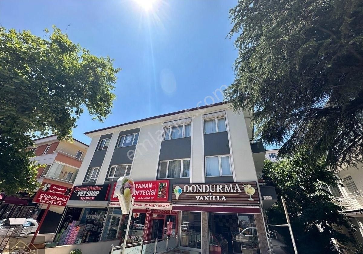 Reşadiye’den Dikmen Osman Temiz Mah. İlker Cad’si Üzeri 3+1 120 M2 Daire