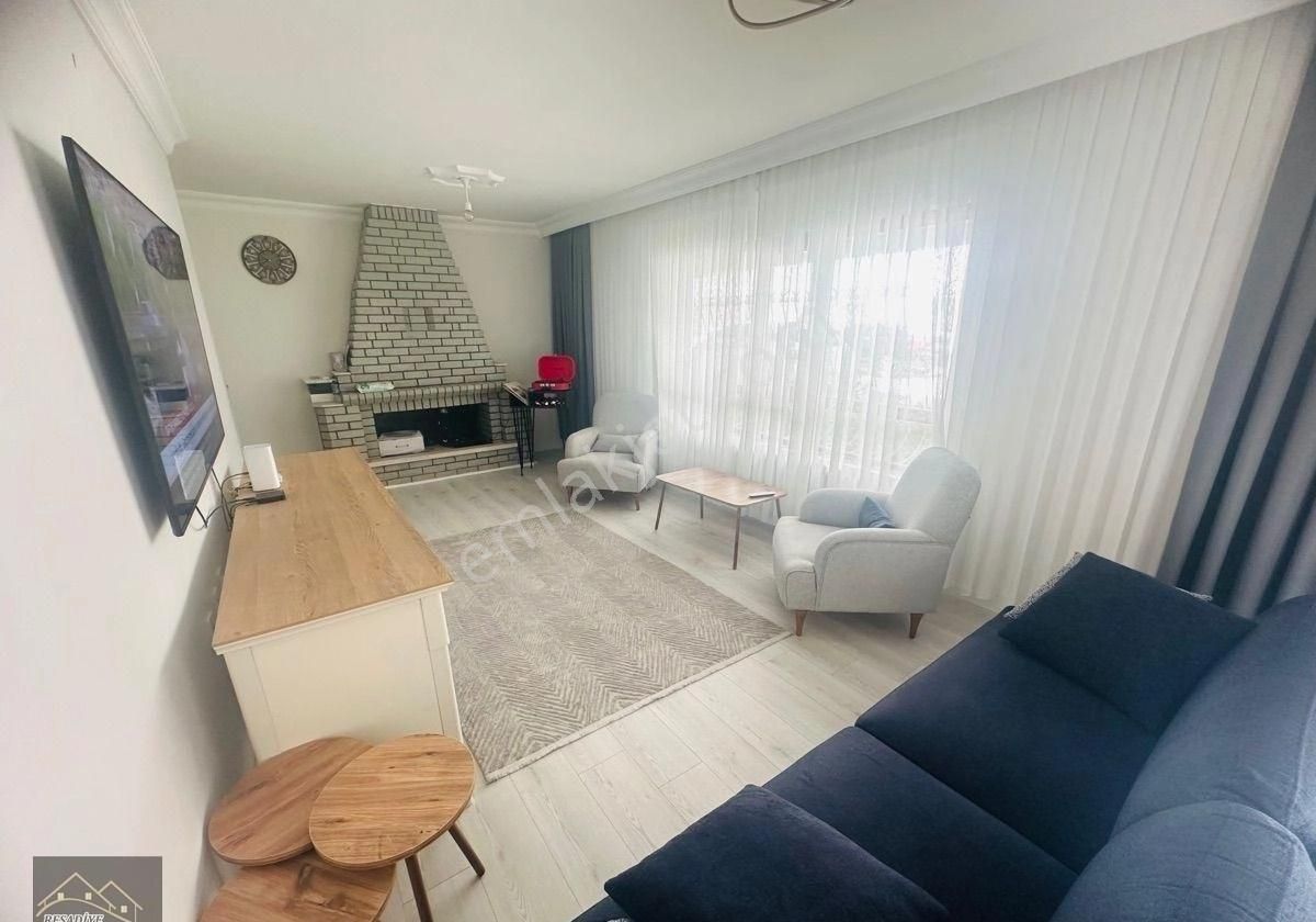 Reşadiye''den Dikmen Osman Temiz Mah. 1030 Cad. Üzerinde 2+1 + Kilerli Y.giriş Daire