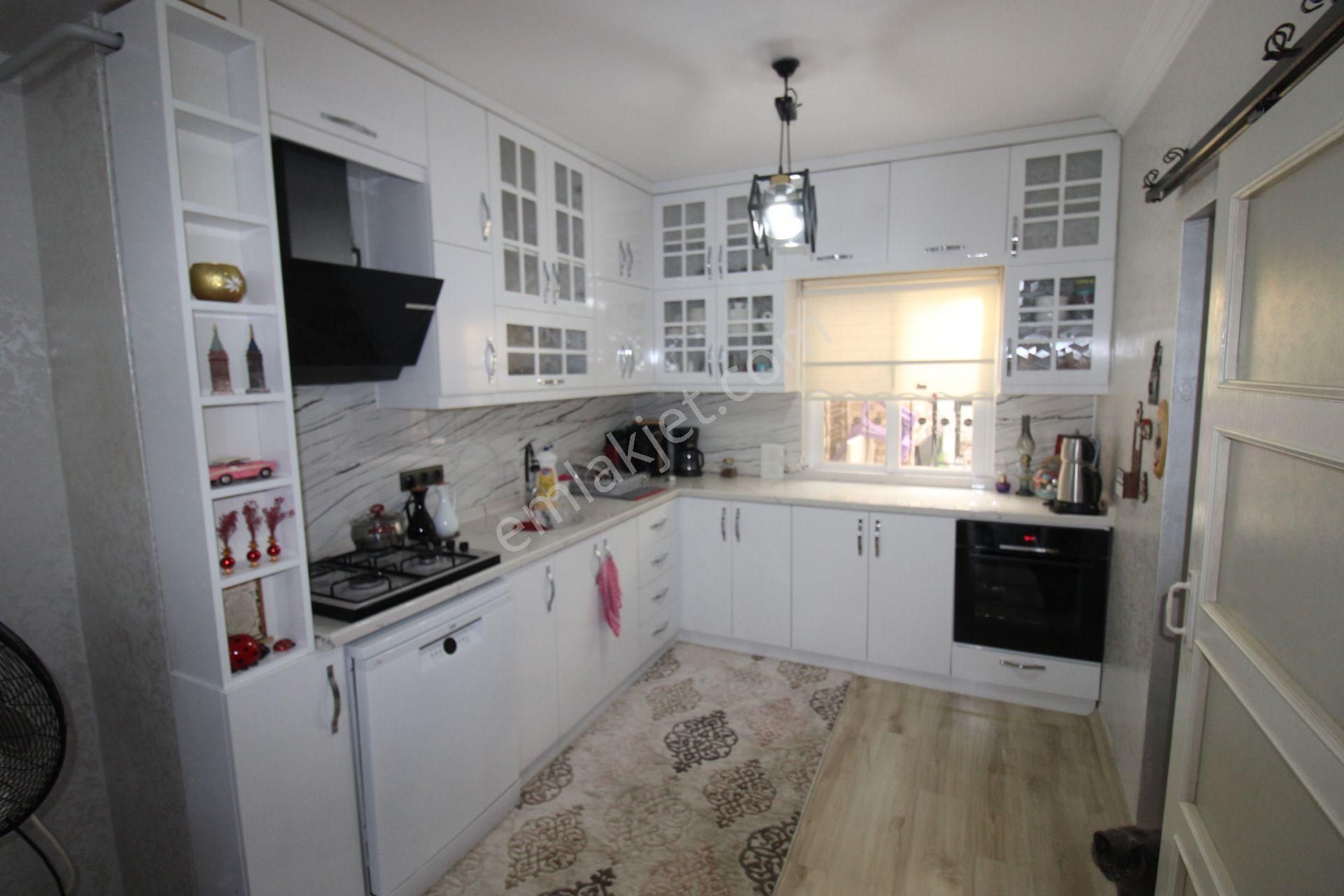Şehir Hastanesi Civarı 4+1 Müstakil Ev - Görsel 2