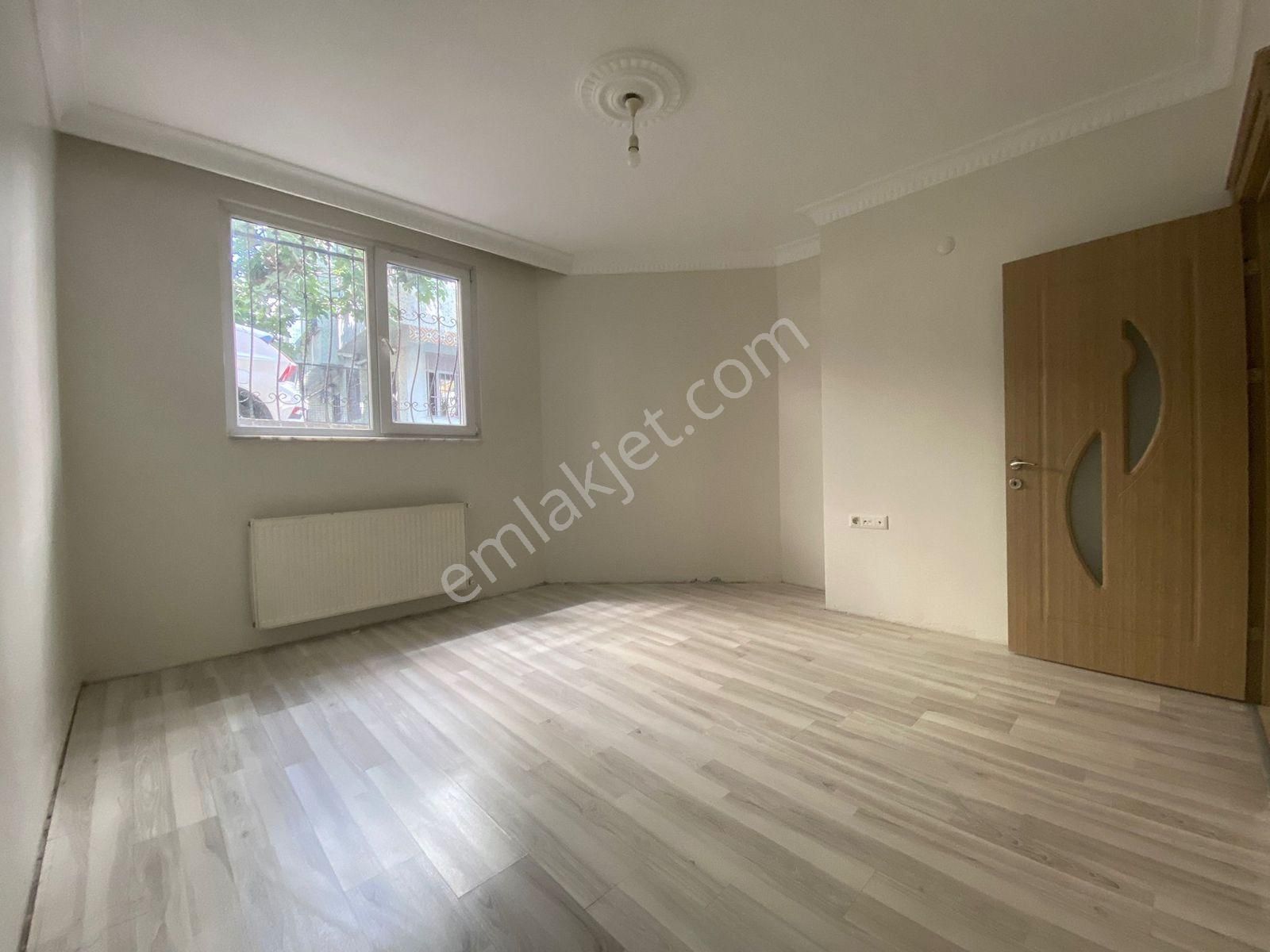 Serkan Gayrimenkulden 2+1 Bahçe Katı Merkez Cami Yakını - Görsel 2