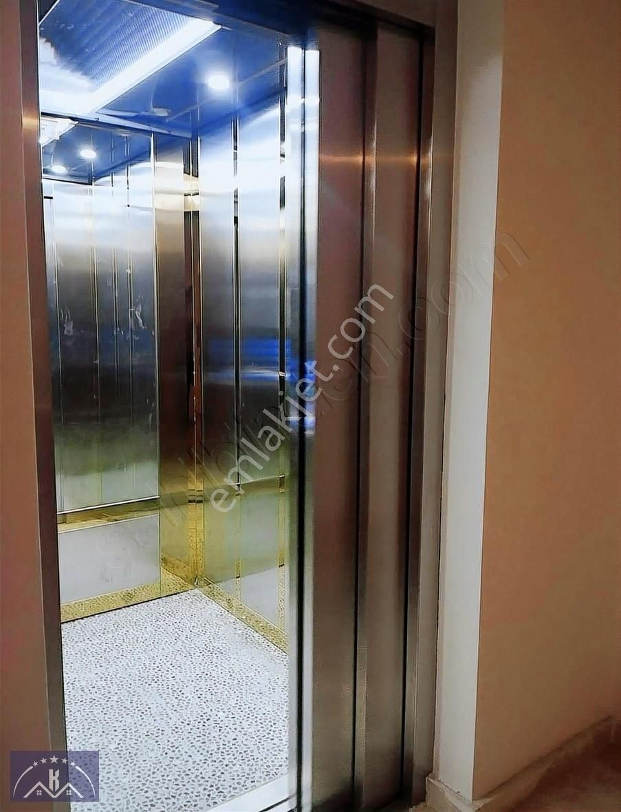 Burdur Armağan İlci Mah. 1+1 50m2 Eşyalı Balkonlu Arakat Apart