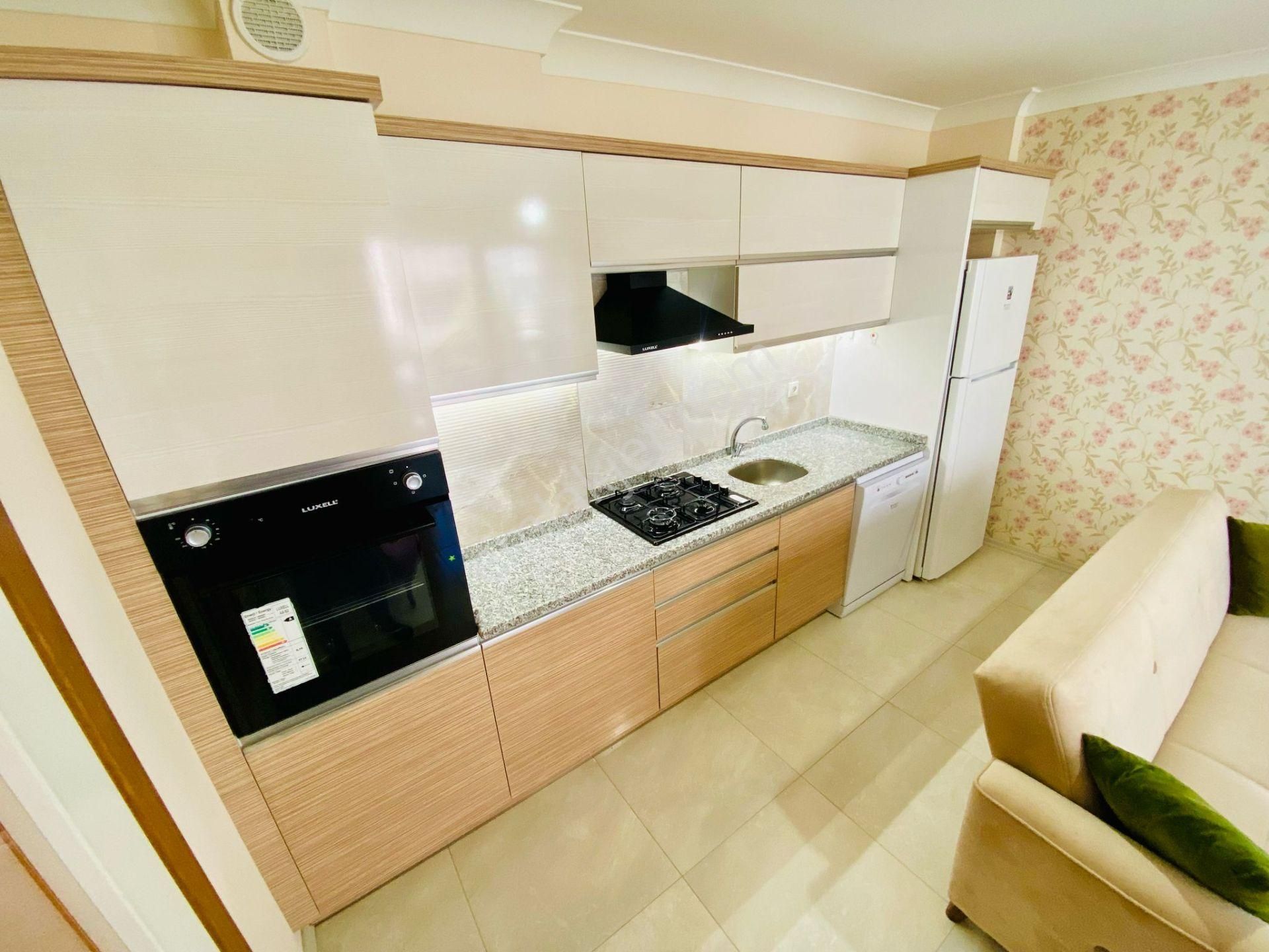 Yükselden Altınkumda Eşyalı Ara Kat Ön Cephe Şahane 1+1 Daire