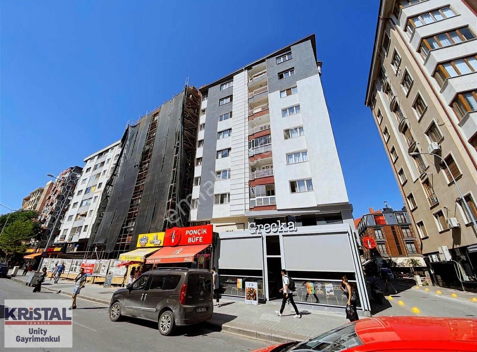 Kr Unity'den Espark Karşısında Kiralık 3+1 Daire