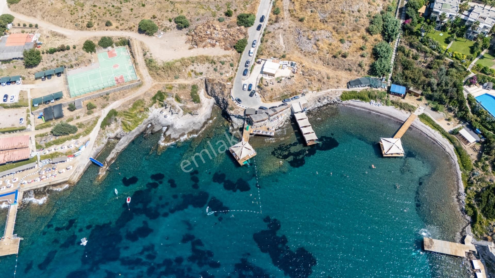 Bodrum Yalıkavak Özel Plajlı, Full Deniz Manzaralı, Bahçeli Müstakil 3+1 Dubleks Villa - Görsel 35