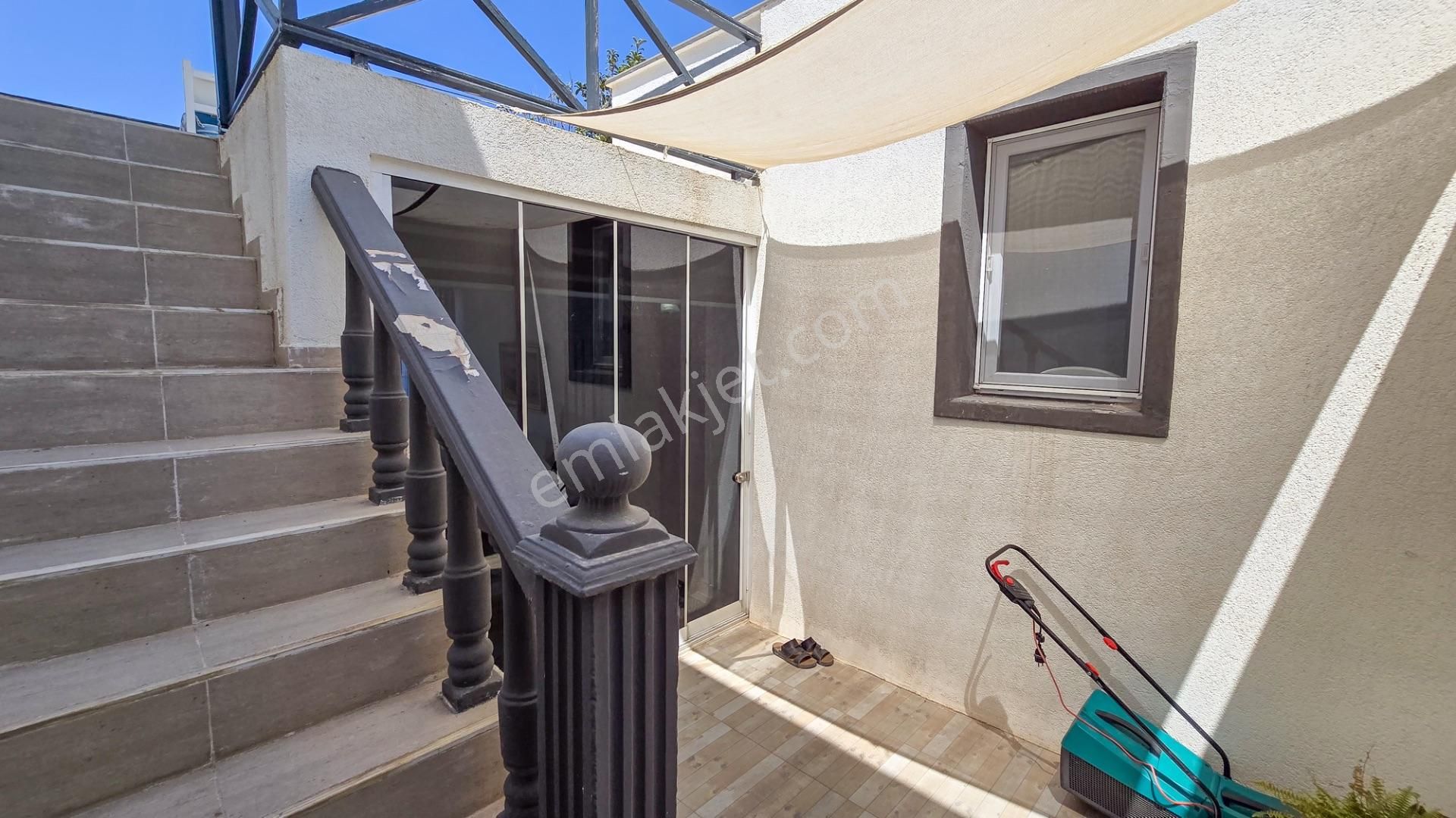 Bodrum Yalıkavak Özel Plajlı, Full Deniz Manzaralı, Bahçeli Müstakil 3+1 Dubleks Villa - Görsel 20