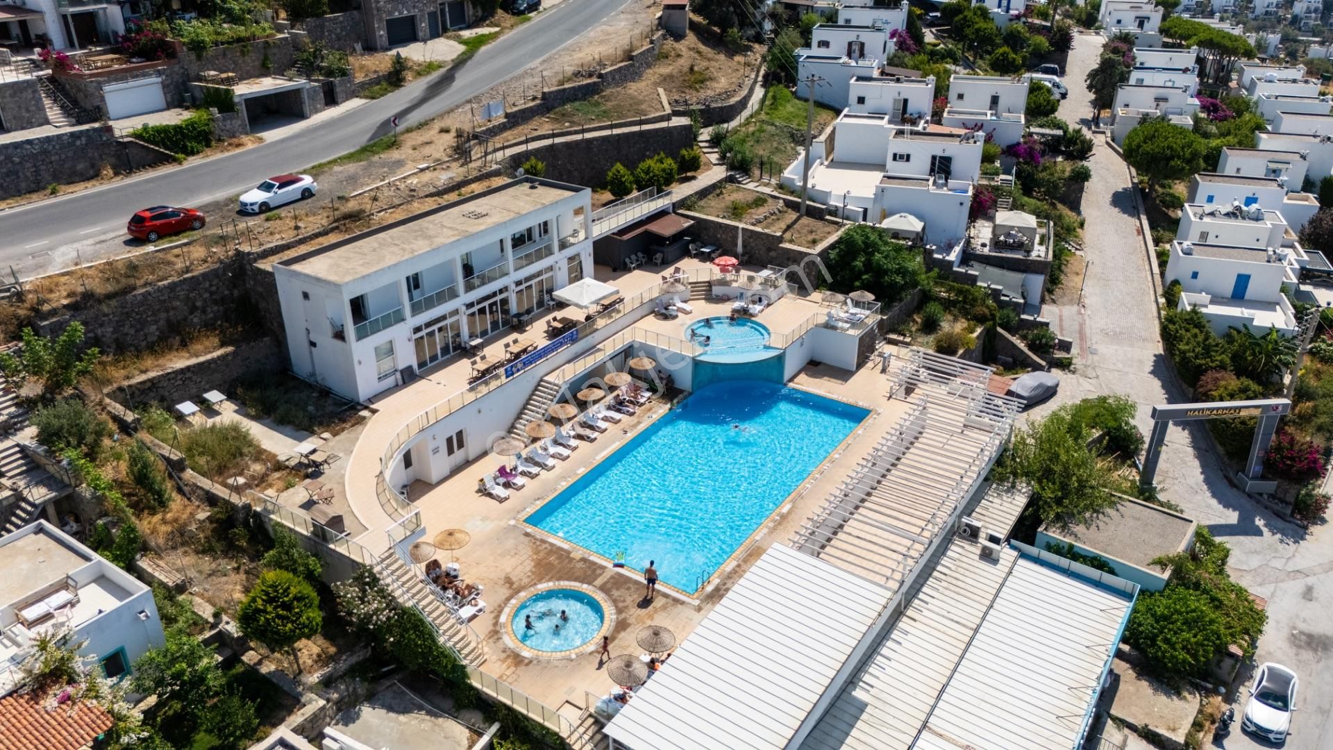Bodrum Yalıkavak Özel Plajlı, Full Deniz Manzaralı, Bahçeli Müstakil 3+1 Dubleks Villa - Görsel 34