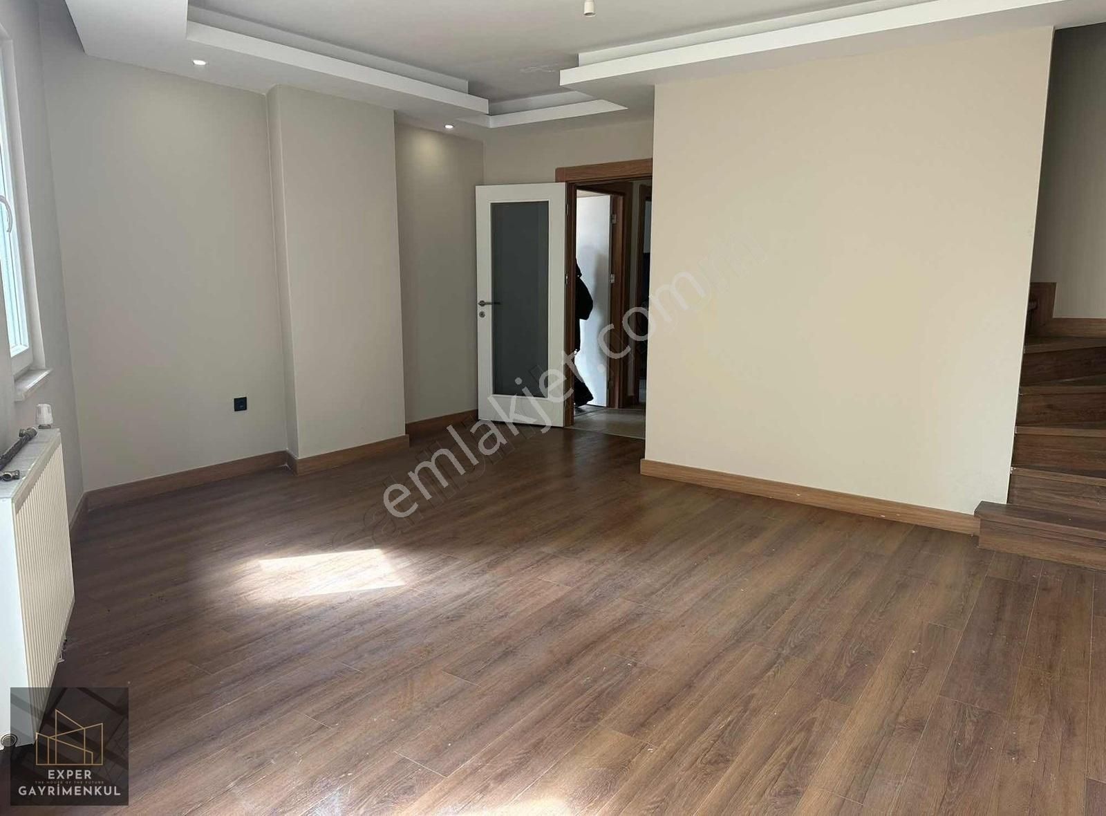 Zorlu Holding Karşısı 3+1 Otoparklı Asansörlü Dublex Daire