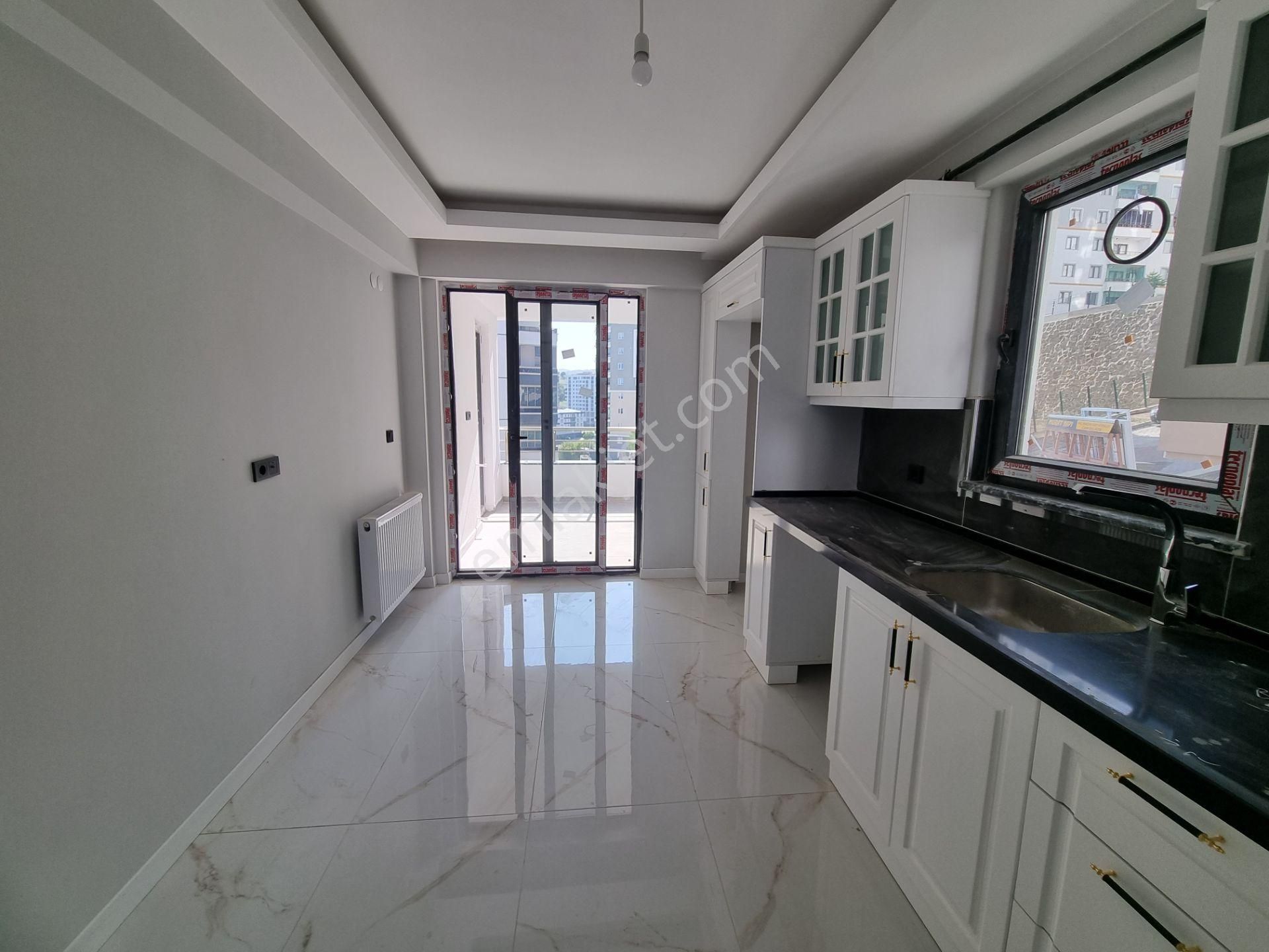 Akgün Kurumsal'dan Atakent Mahallesin'de 3+1 Satılık Daireler