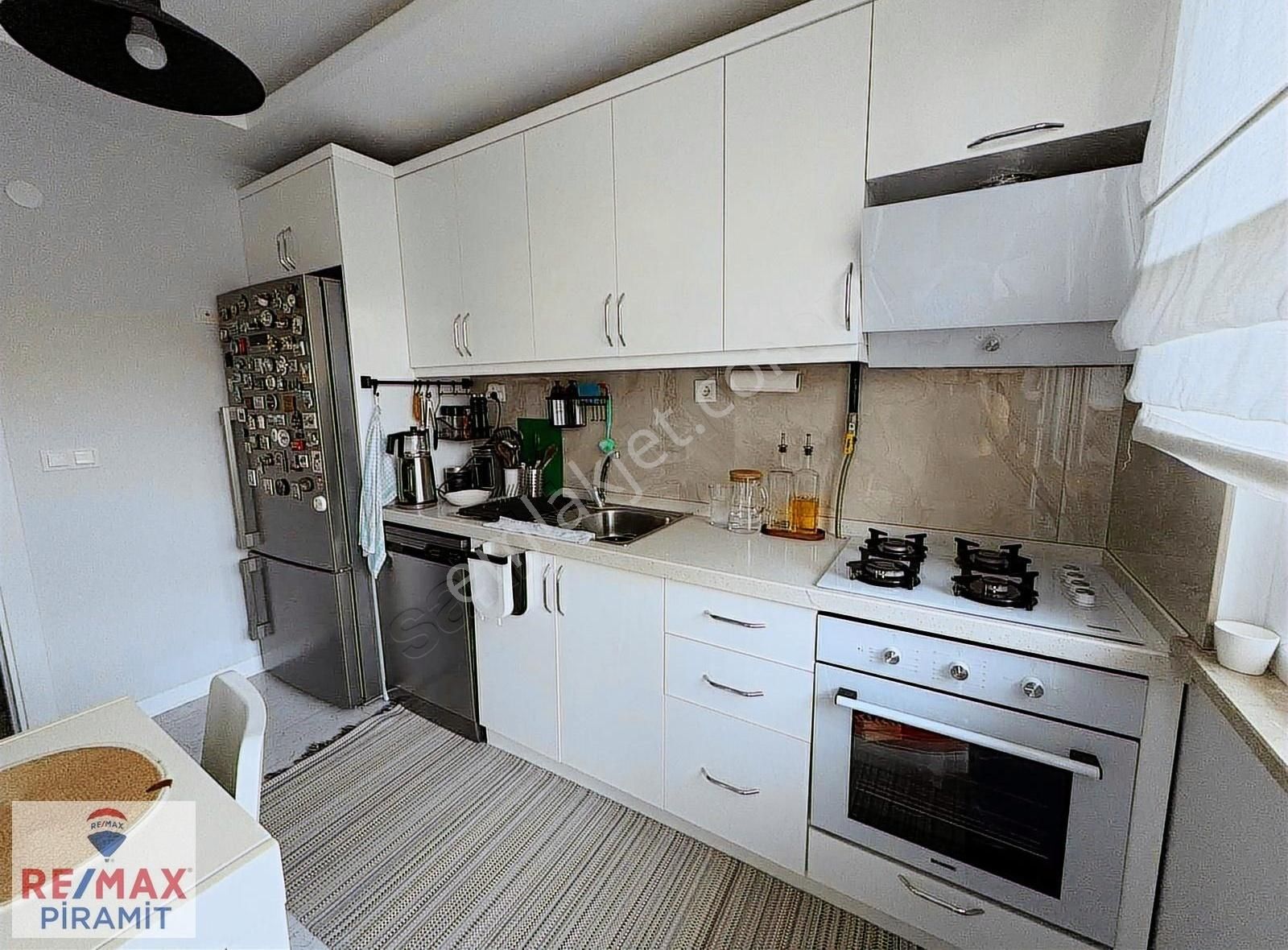 Fırsat, Maltep Bağlarbaşında Yeni Bina Ara Kat 2+1 Kiralık Daire