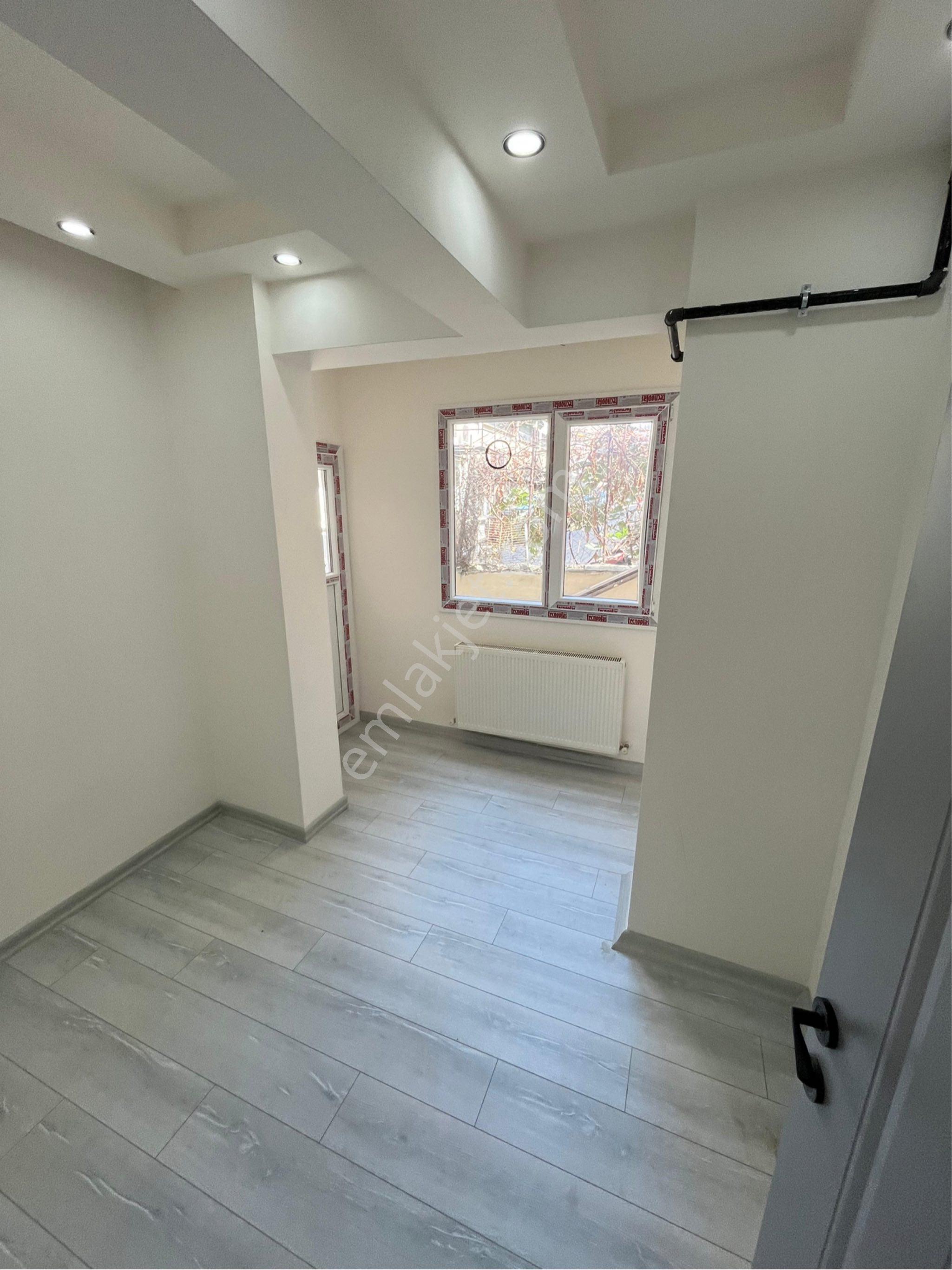 Manisa / Şehzadeler / Peker Mah. 70 M2 Full Lux Otoparklı 2+1 Satılık - Görsel 2