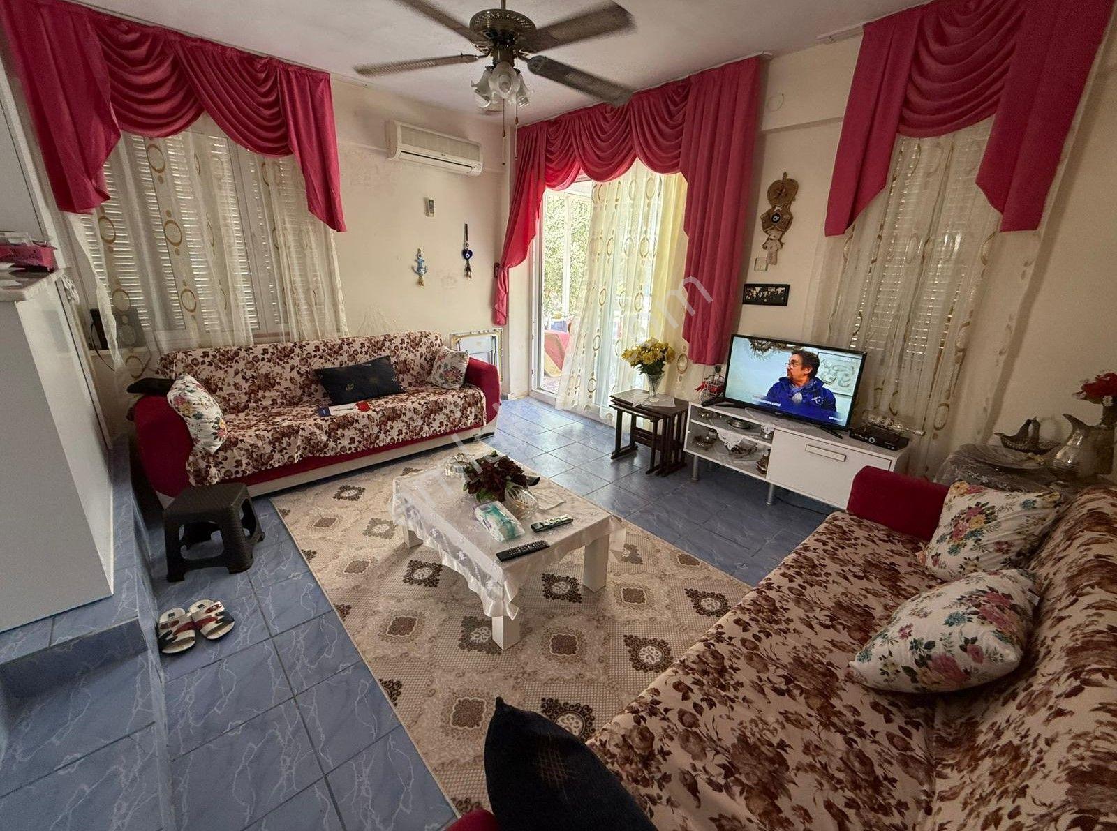 Remax Cool'dan Akkent Sitesinde 3+1 Bahçelı Ikız Vılla - Görsel 14
