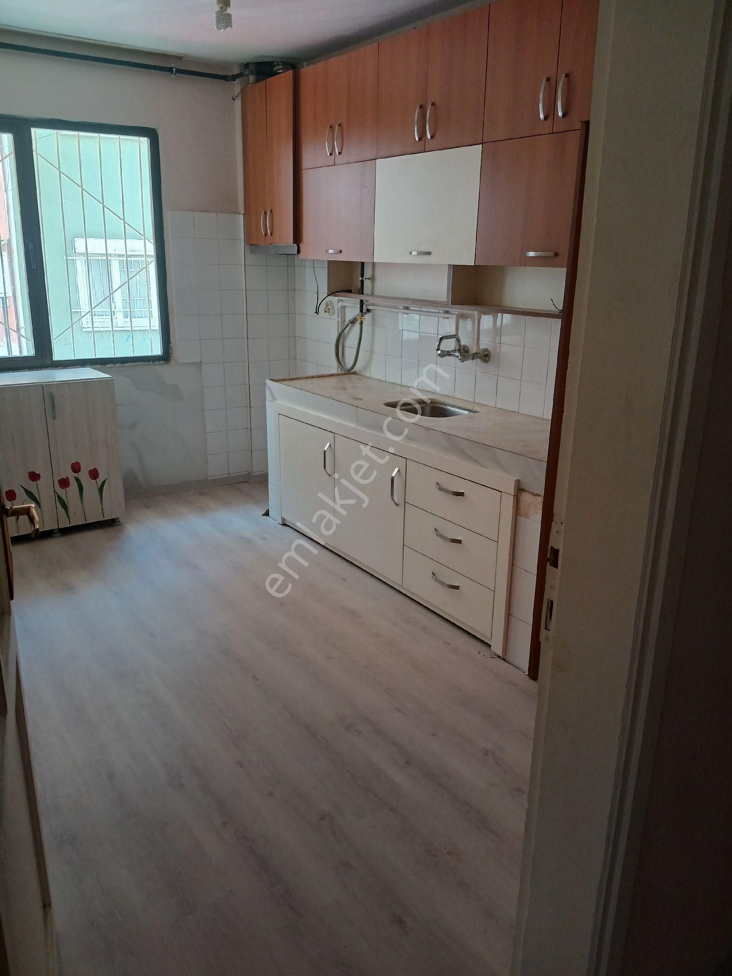 Karabağlar Sarıyer Mah Doğalgazlı Daire