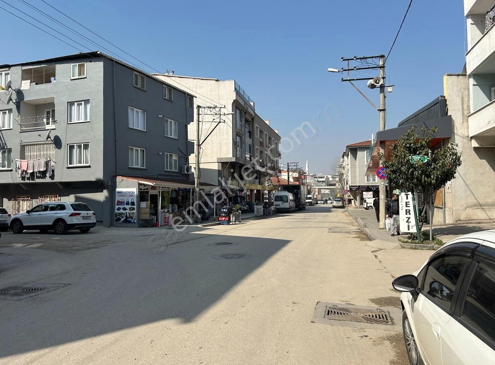 Merkezi Konumda Kaçırılmayacak Ticari İmarlı Arsa - Görsel 3