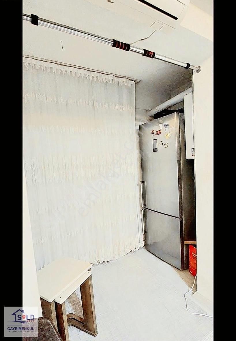 Bornova Kızılay 2 Oda 1 Salon Fırsat Daire