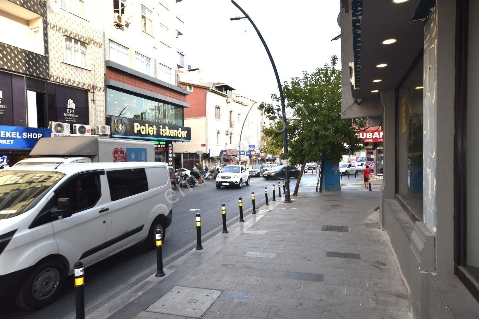 Seba'da Sefaköy Merkez'de Cadde Üzeri Kiralık 550m2 5 Katlı Bina - Görsel 7