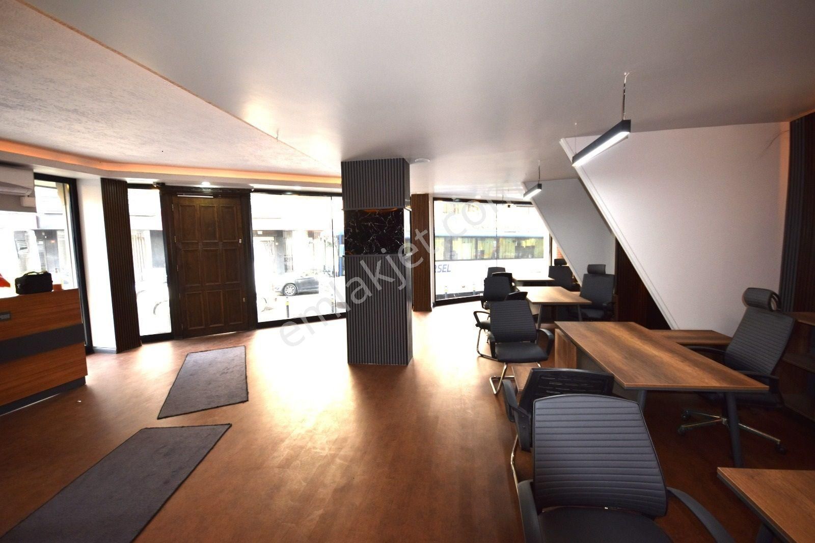 Seba'da Sefaköy Merkez'de Cadde Üzeri Kiralık 550m2 5 Katlı Bina - Görsel 12