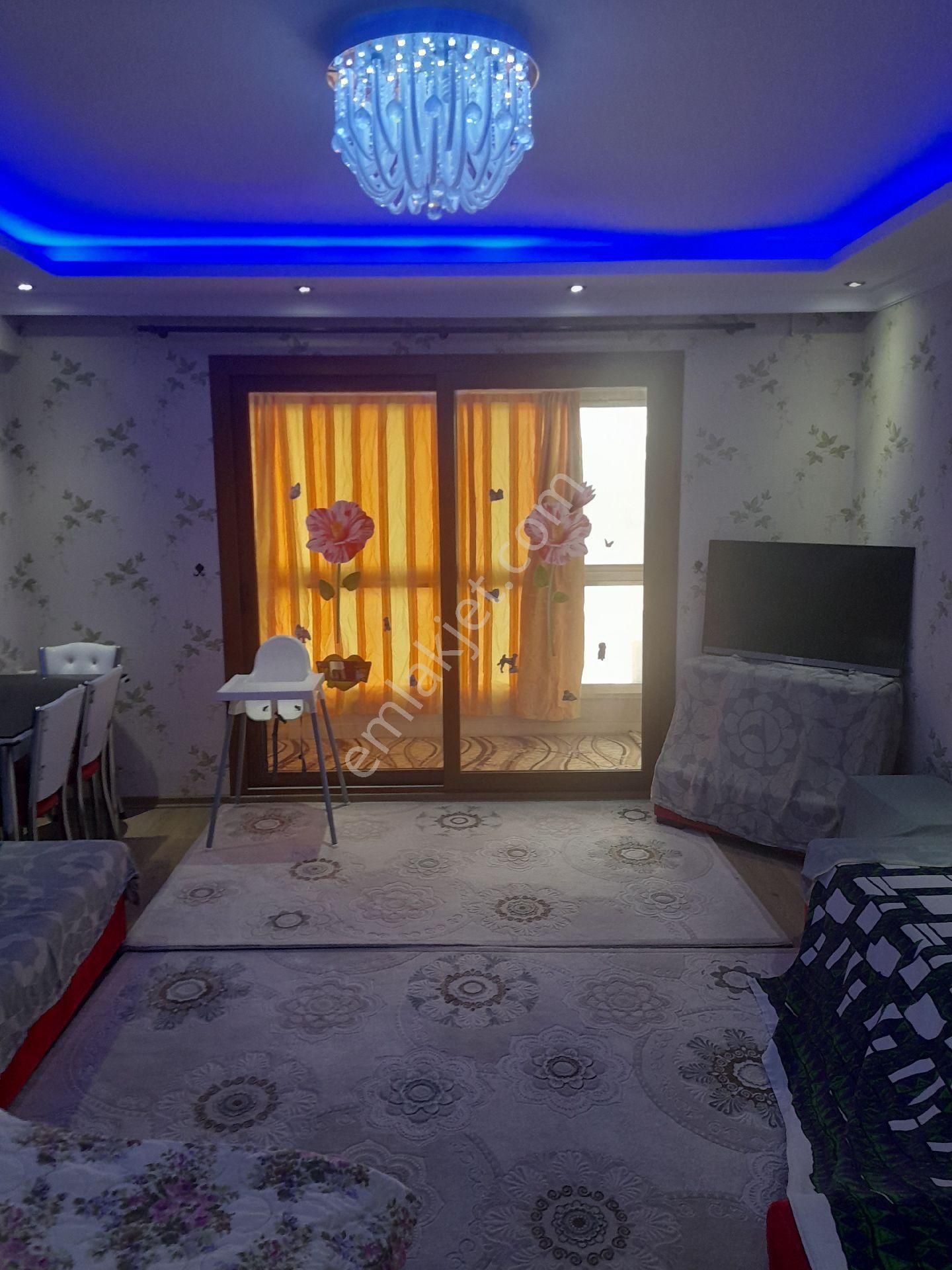 İzmir Zafertepe Mah De 2+1,ful Eşyalı, Klimalı, Lüks Daire - Görsel 4