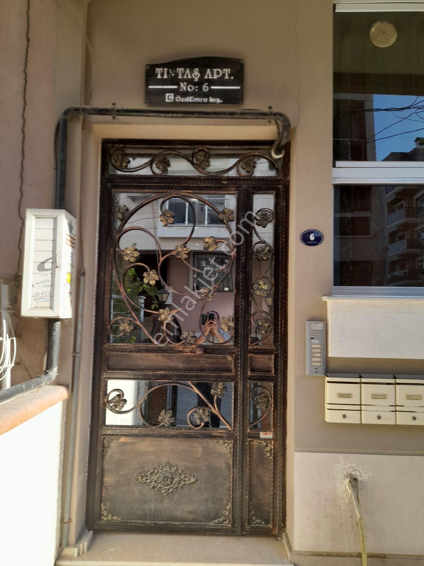 İzmir Zafertepe Mah De 2+1,ful Eşyalı, Klimalı, Lüks Daire - Görsel 13