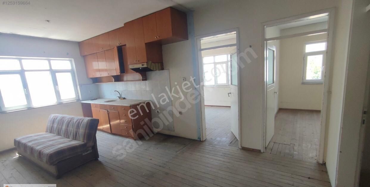 Arslan Gayrimenkuldan Ceditte Deniz Manzaralı Geniş 3+1 Kiralık Daire