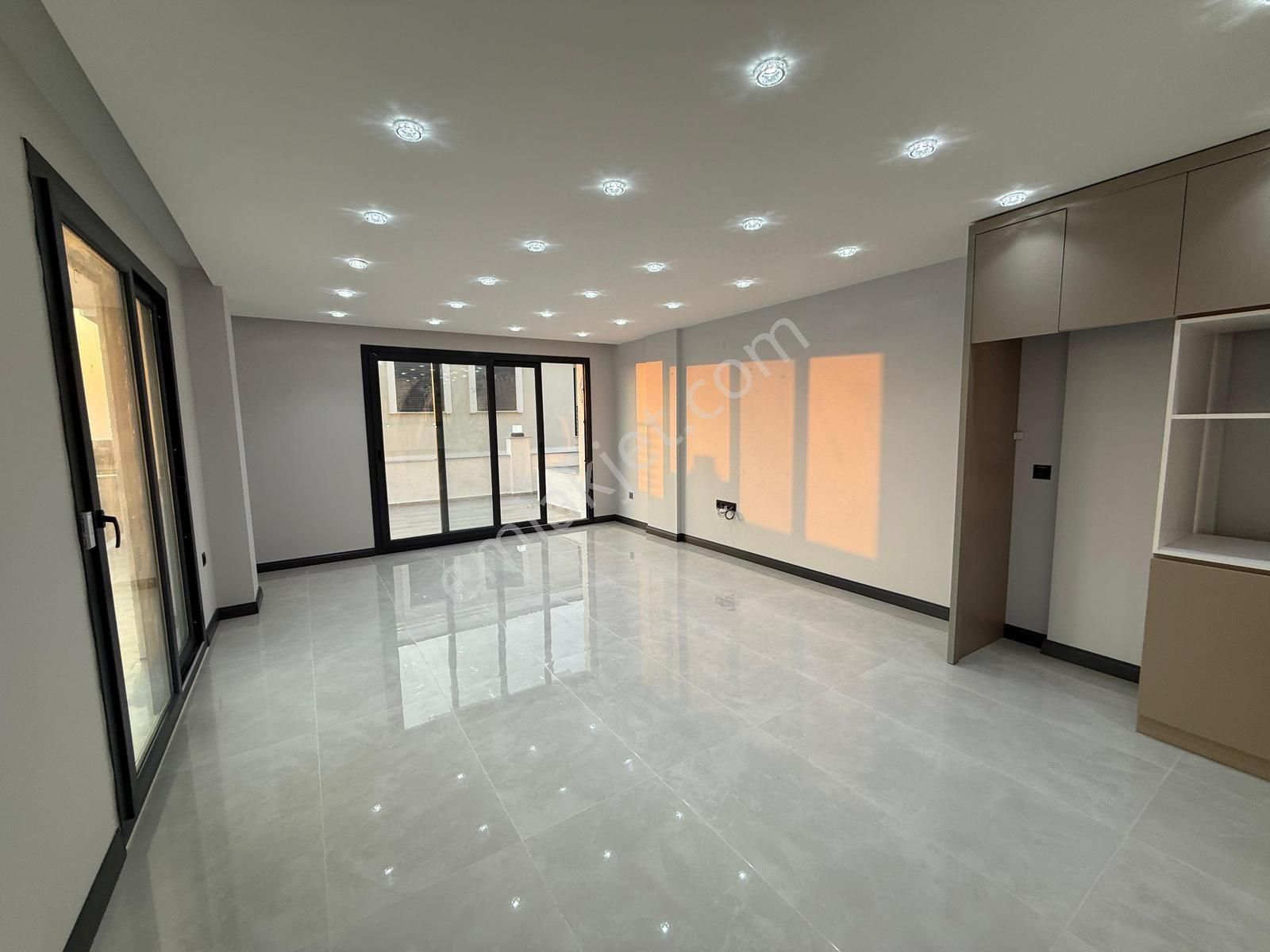 Didimde Sıfır Havuzlu Bahçeli Villa - Görsel 4