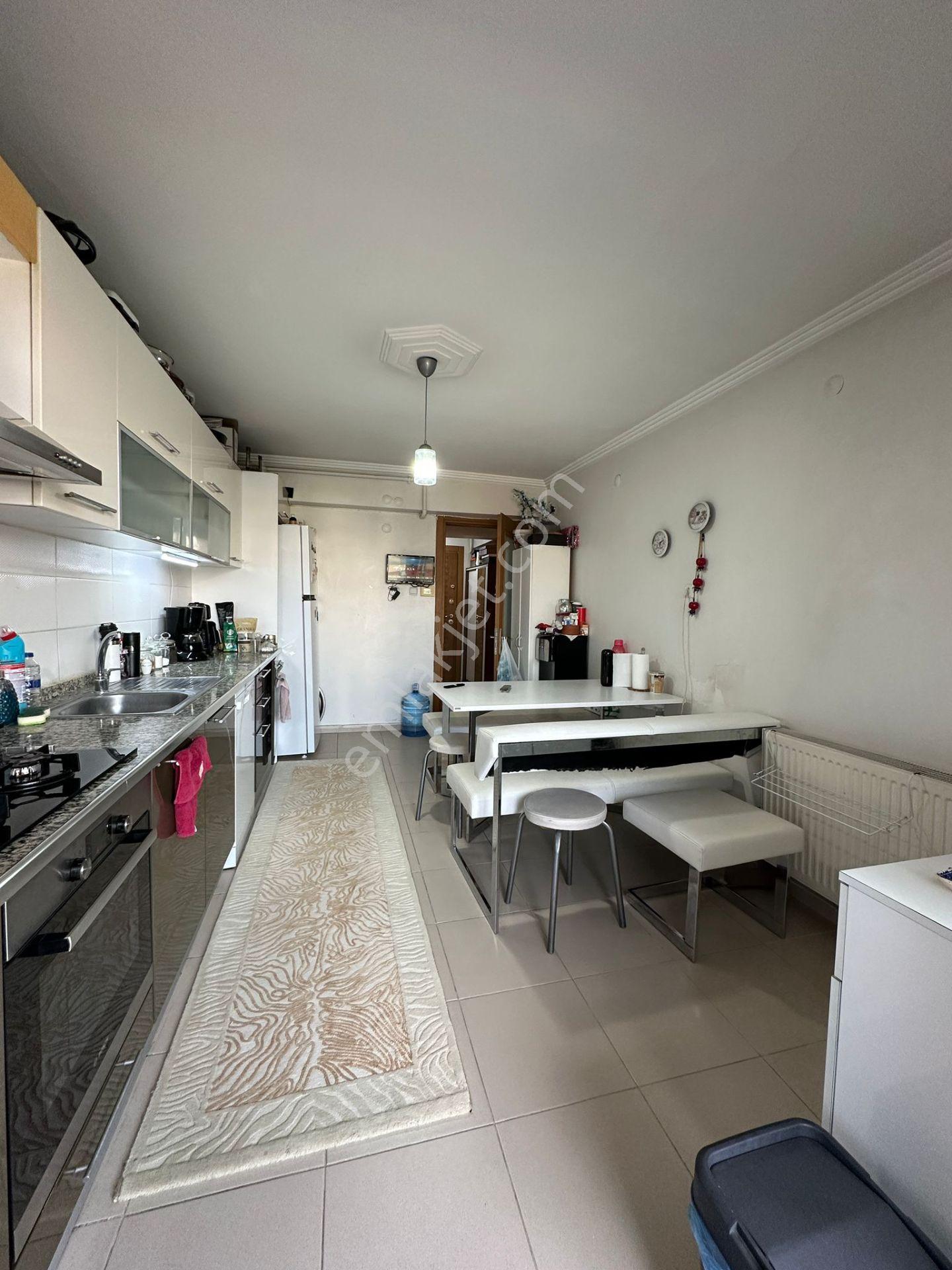 🏡güzelyurt Mahallesi 🏡 ✅3+1 135 M2 6 Katlının 6 Katı ❇️kapalı Mutfak - Görsel 3