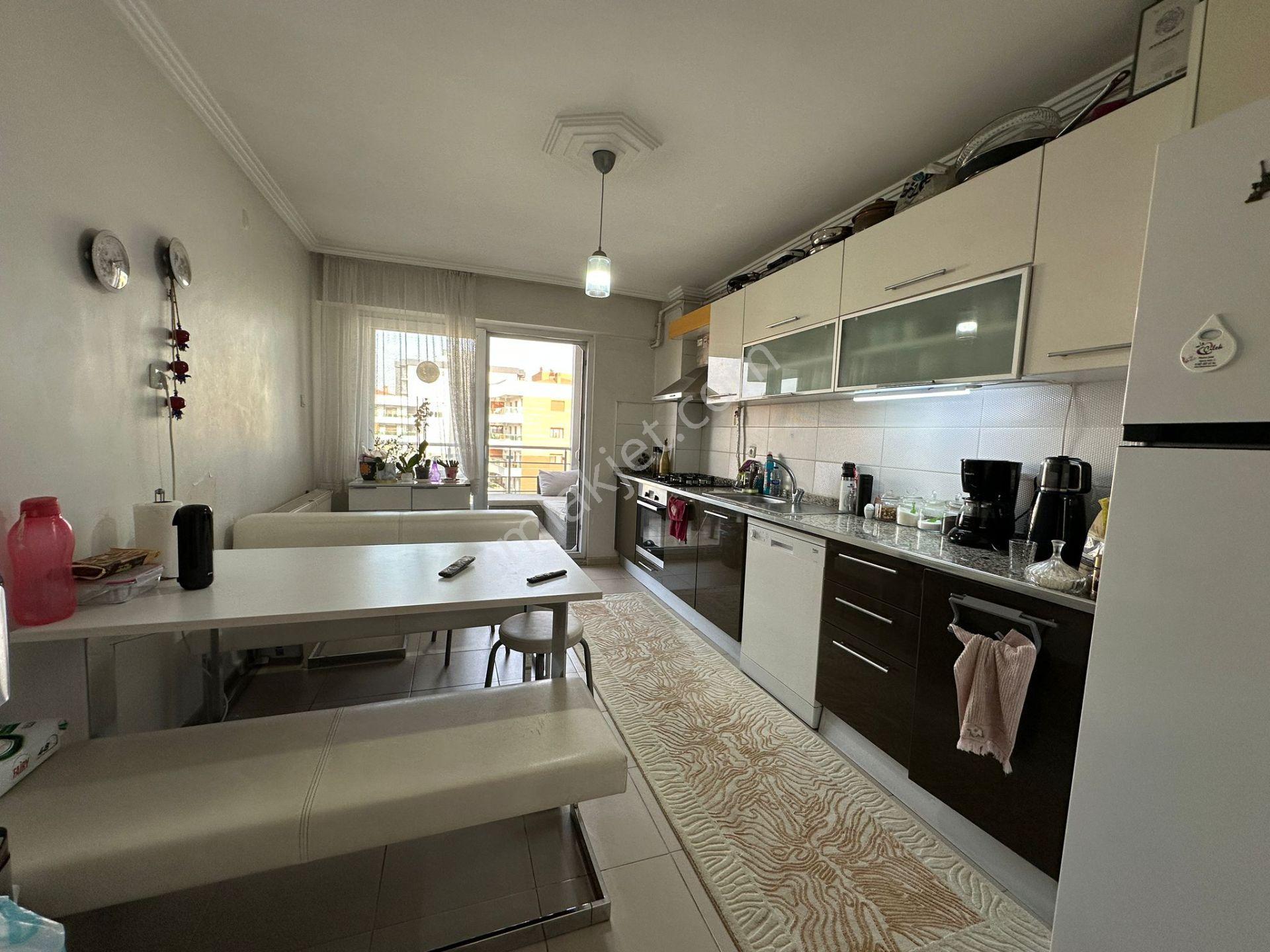 🏡güzelyurt Mahallesi 🏡 ✅3+1 135 M2 6 Katlının 6 Katı ❇️kapalı Mutfak - Görsel 6