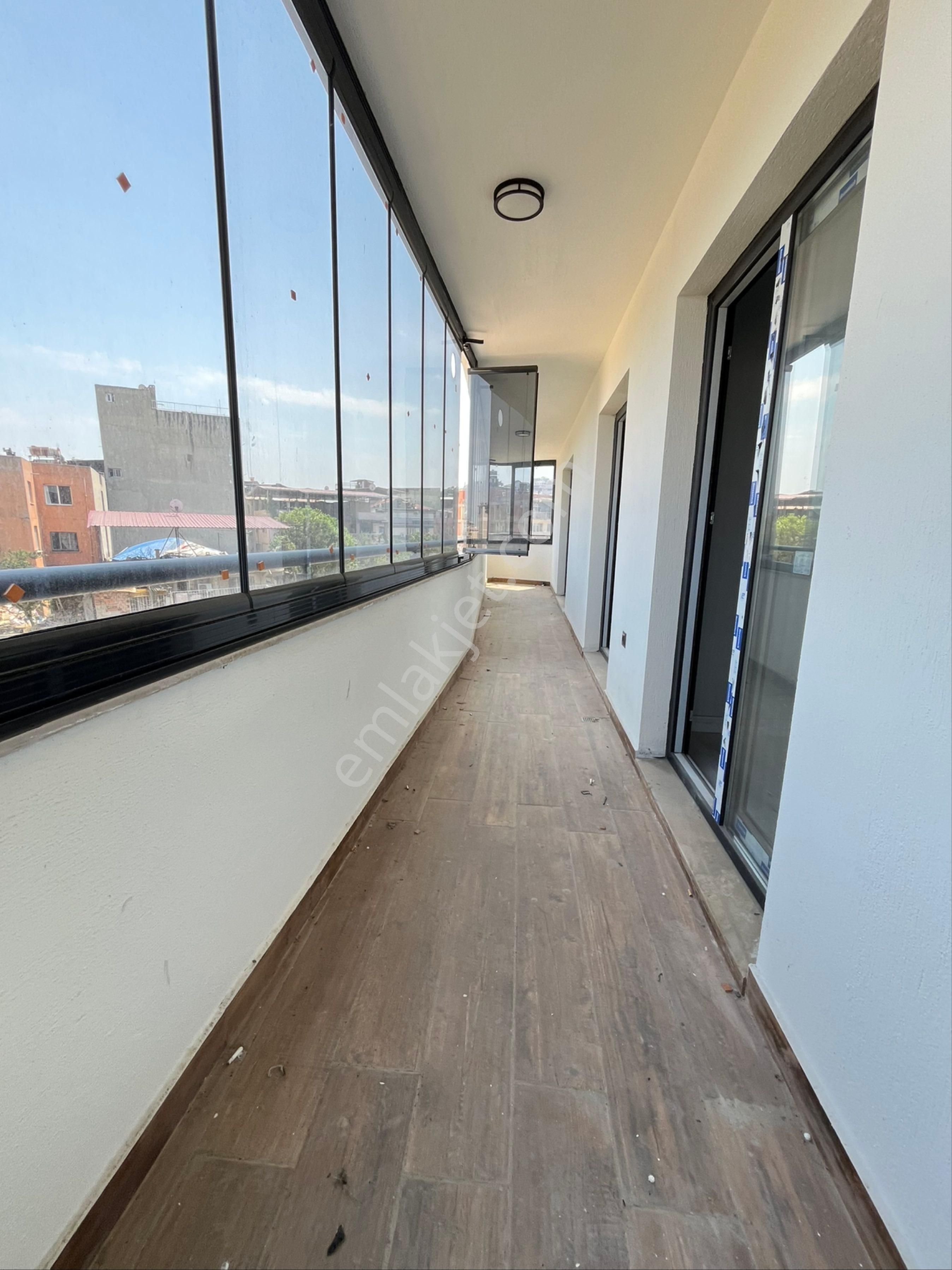 İzmir Karabağlar Site İçerisinde Lüks Satılık 3+1 Havuzlu Daire - Görsel 10