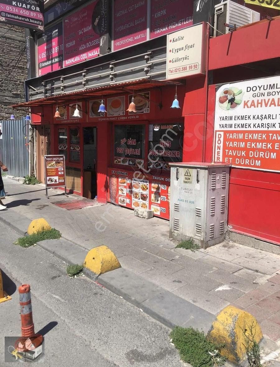 Bora Emlak'tan Yatırımlık Hastahane Karşısı Çift Katlı Dükkan