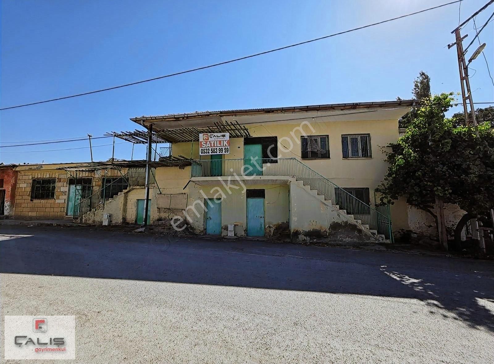 Mahzemin De 2 Adet 2 Katlı Müstakil Ev 329m2 - Görsel 21