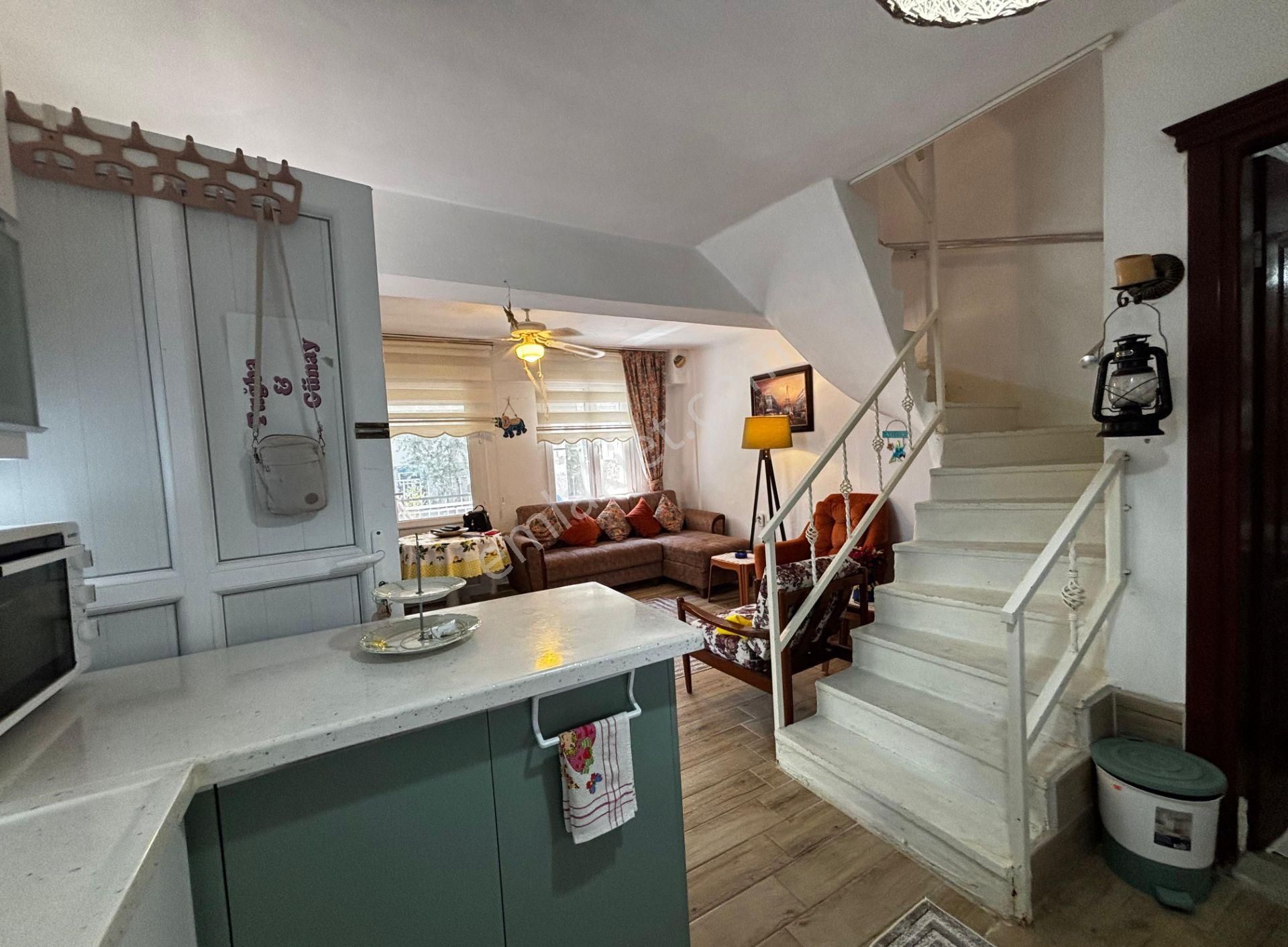 Re/max Cool'dan Denize 500 Mt. Muhteşem Konumlu 4+1 İkiz Villa - Görsel 9