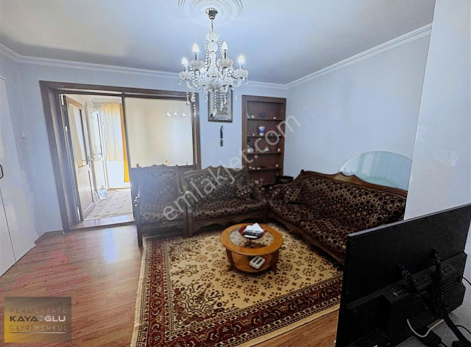 Karşıyaka Çarşı İçinde Tadilatlı 3+1 Daire - Görsel 12