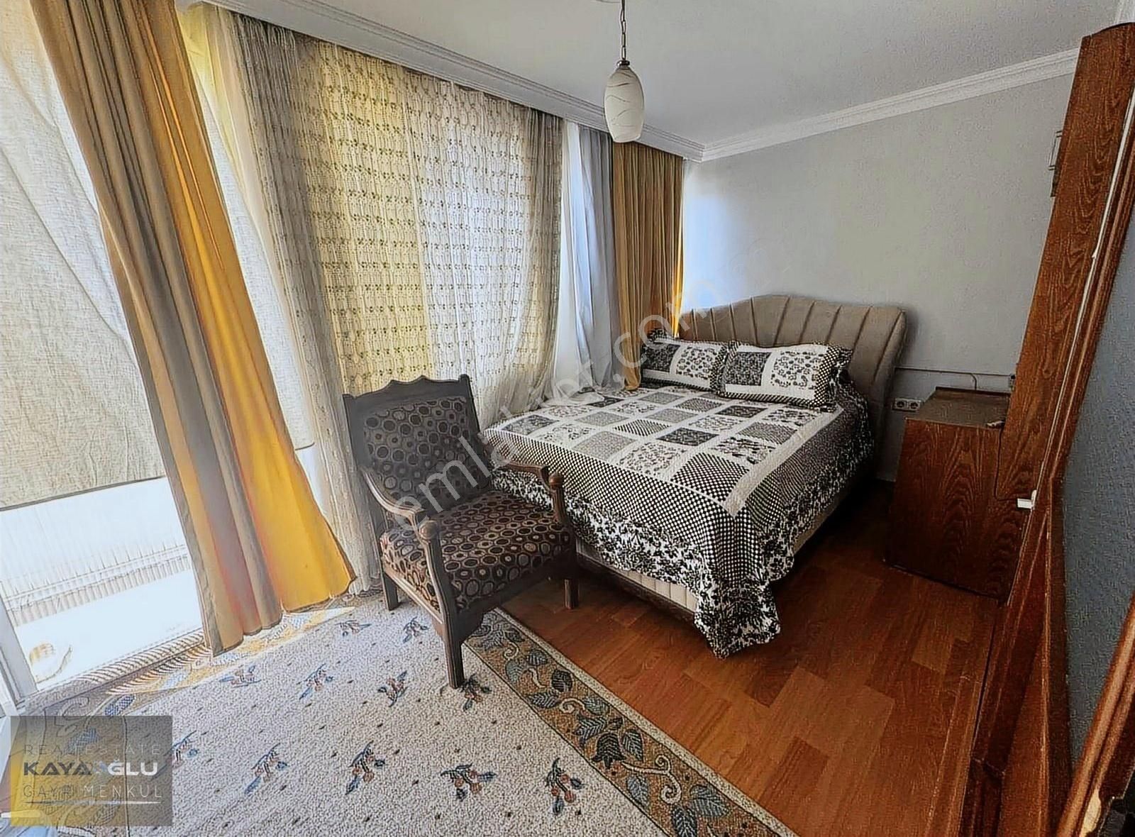 Karşıyaka Çarşı İçinde Tadilatlı 3+1 Daire - Görsel 10