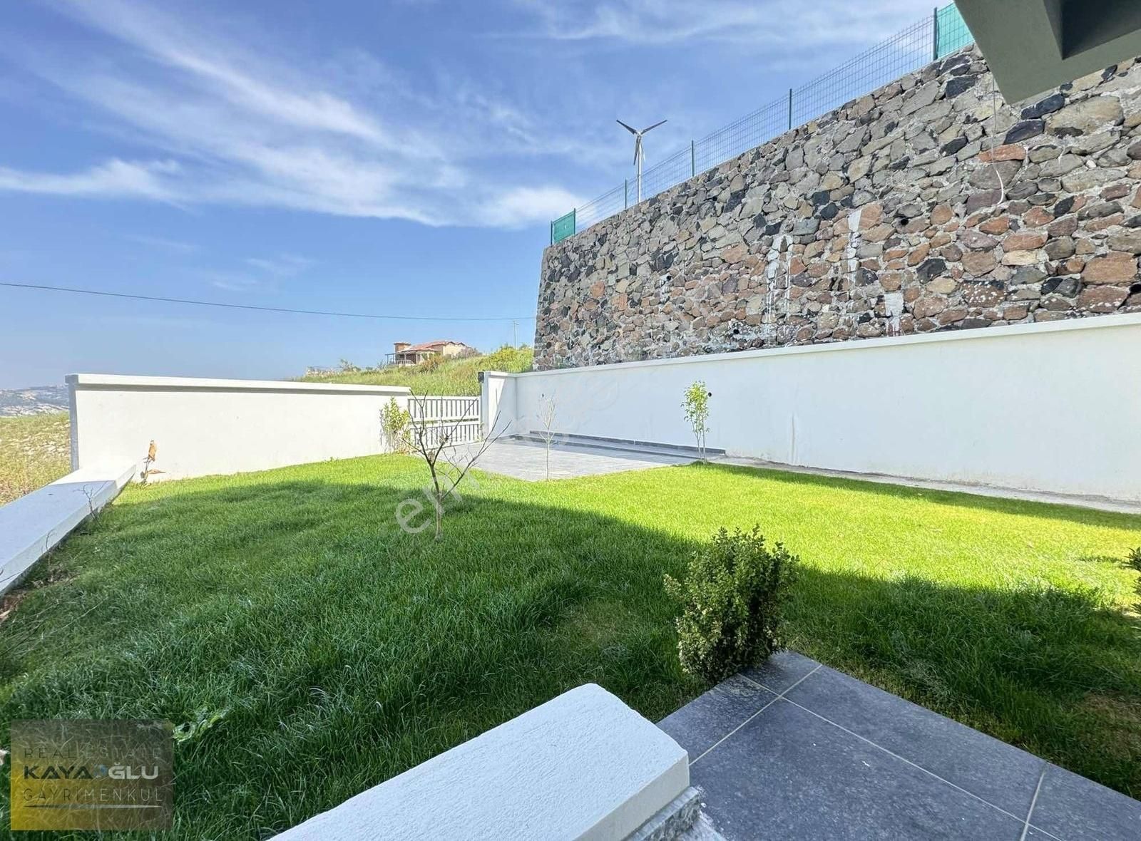 Kayaoğlun'dan Foçaköyde Emsalsiz Modern Havuzlu 4+1 Lüx Villa - Görsel 13